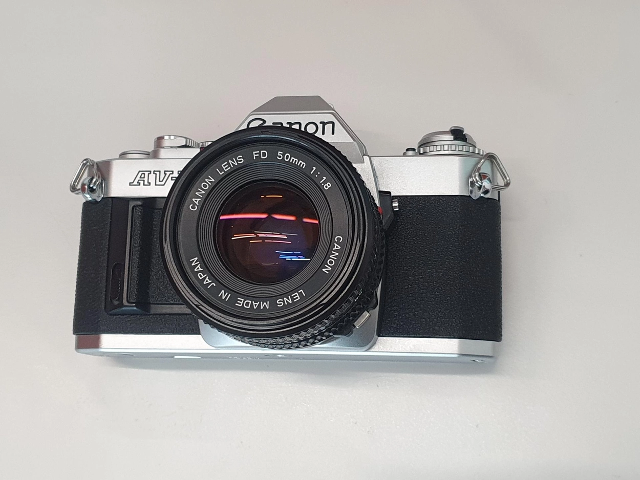 Canon AV-1 50mm F2 セット 動作品 Canon AV-1 50mm F2 セット 動作品