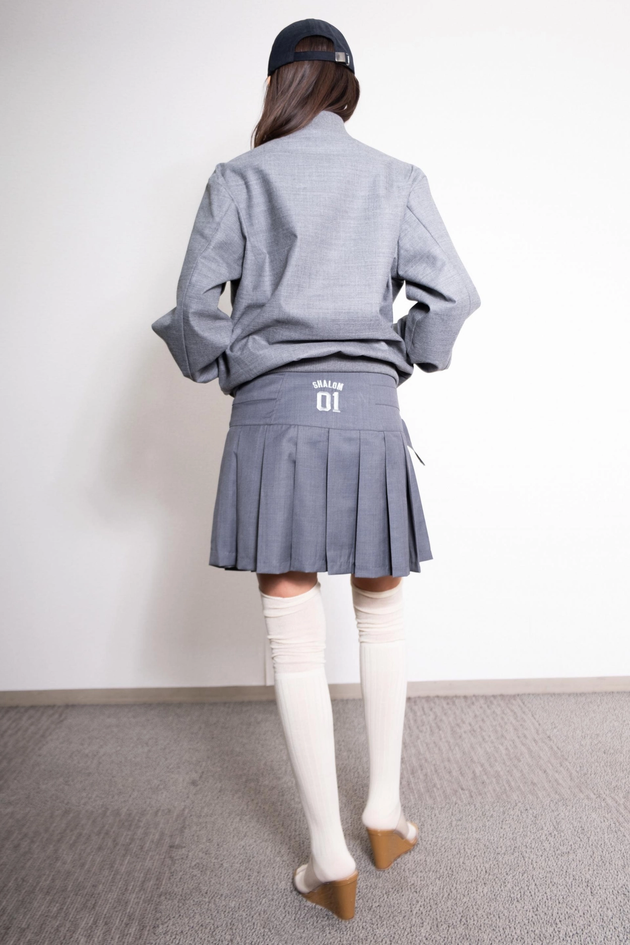 2024新入荷 MESSY SHADES JUMPER : @s.h.a.l.o.m.c.l.u.b ジャケット・アウター
