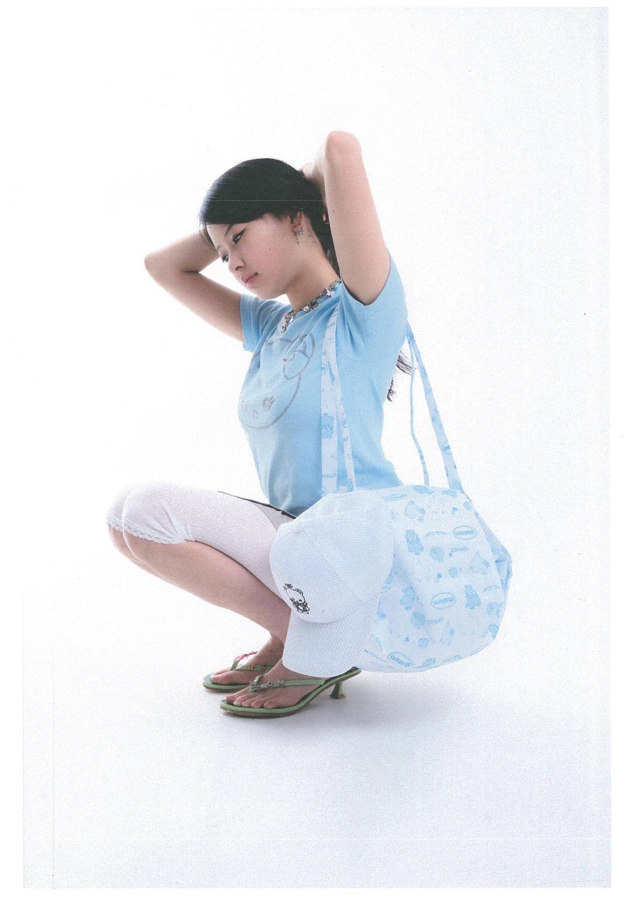 送料/関税込 ●SHALOM● SHALOM MOSS 19 SANDLE shalom Shalom Club moss sandals on Bunjang Global Site.