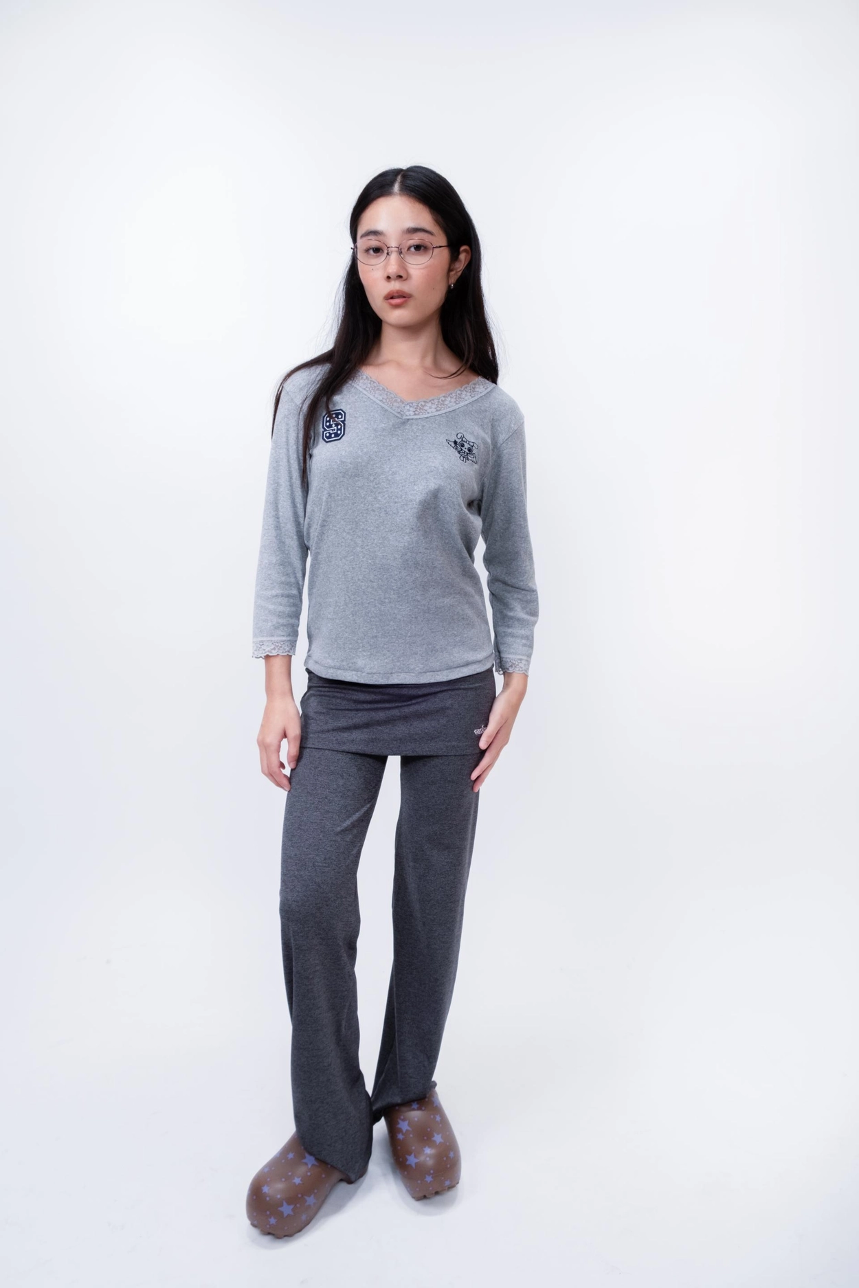 高評価！ I DON'T KNOW LACE TOP (GRAY) : @s.h.a.l.o.m.c.l.u.b トップス