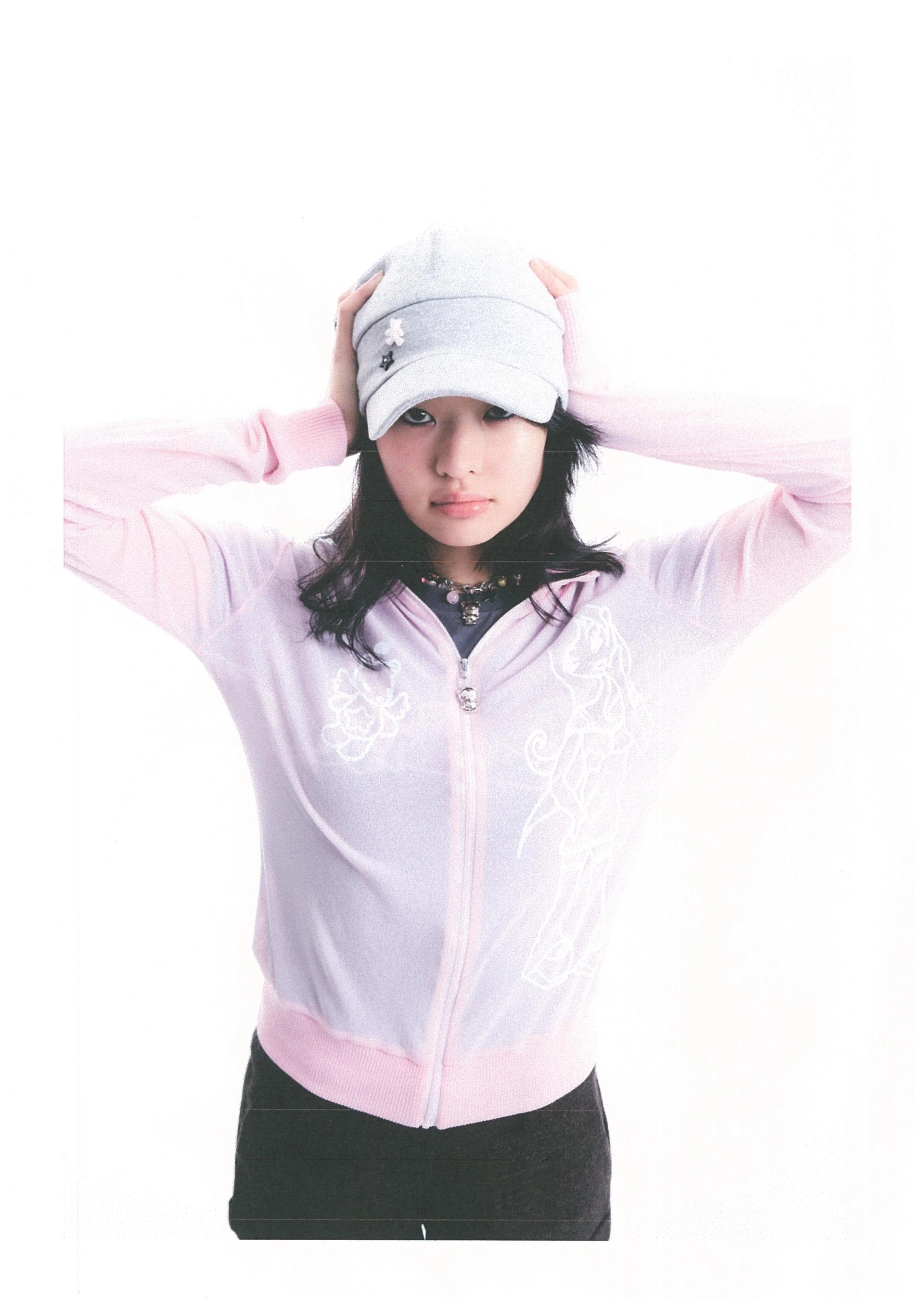 SHY HAT : SHALOM