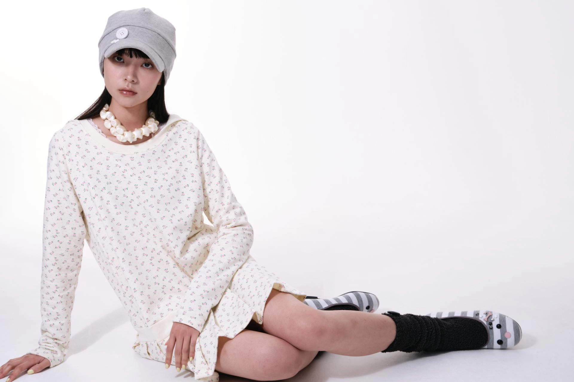 SHY HAT GRAY : SHALOM