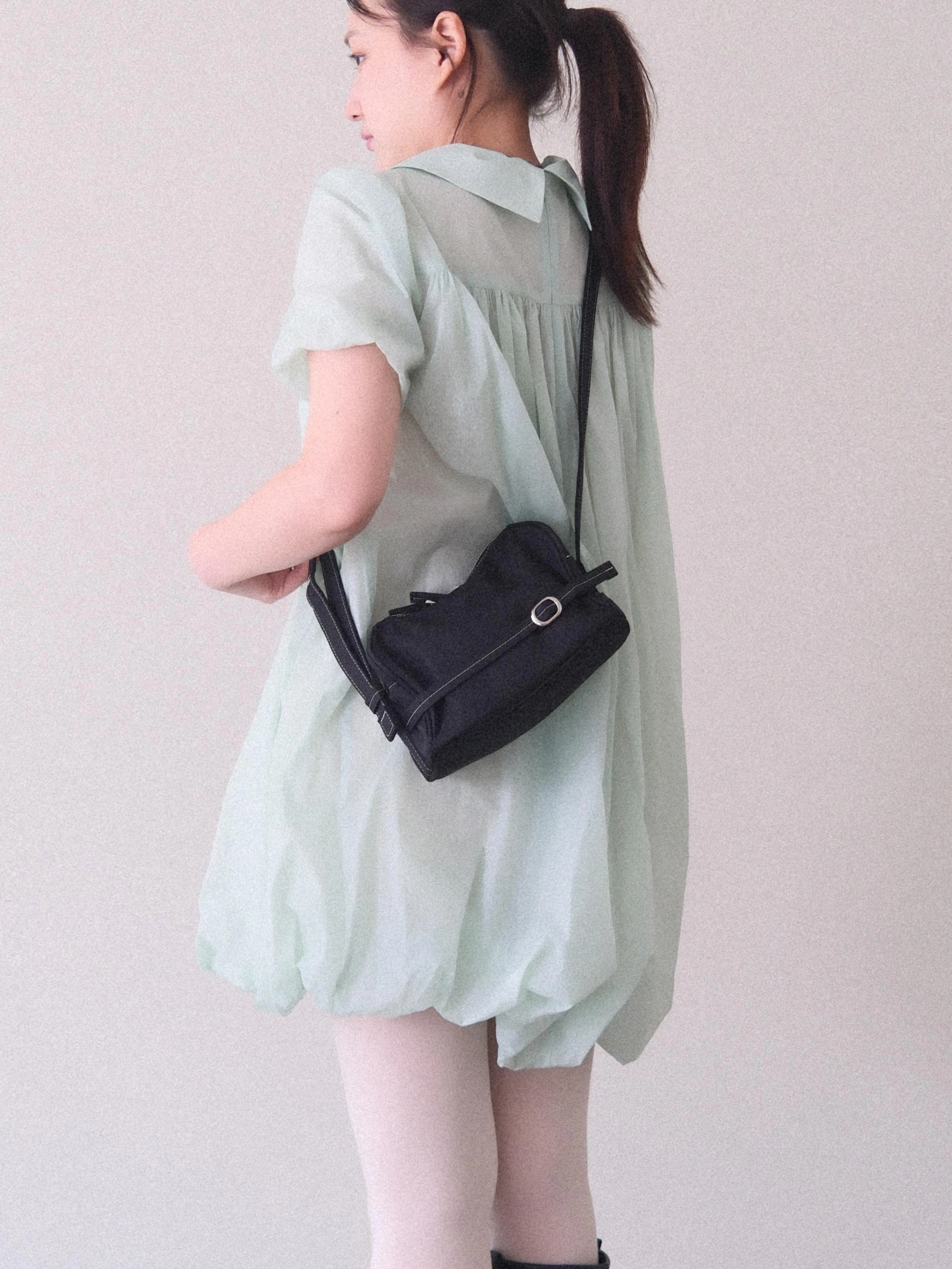 POTY MINI CROSS BAG / BLACK : 혜키