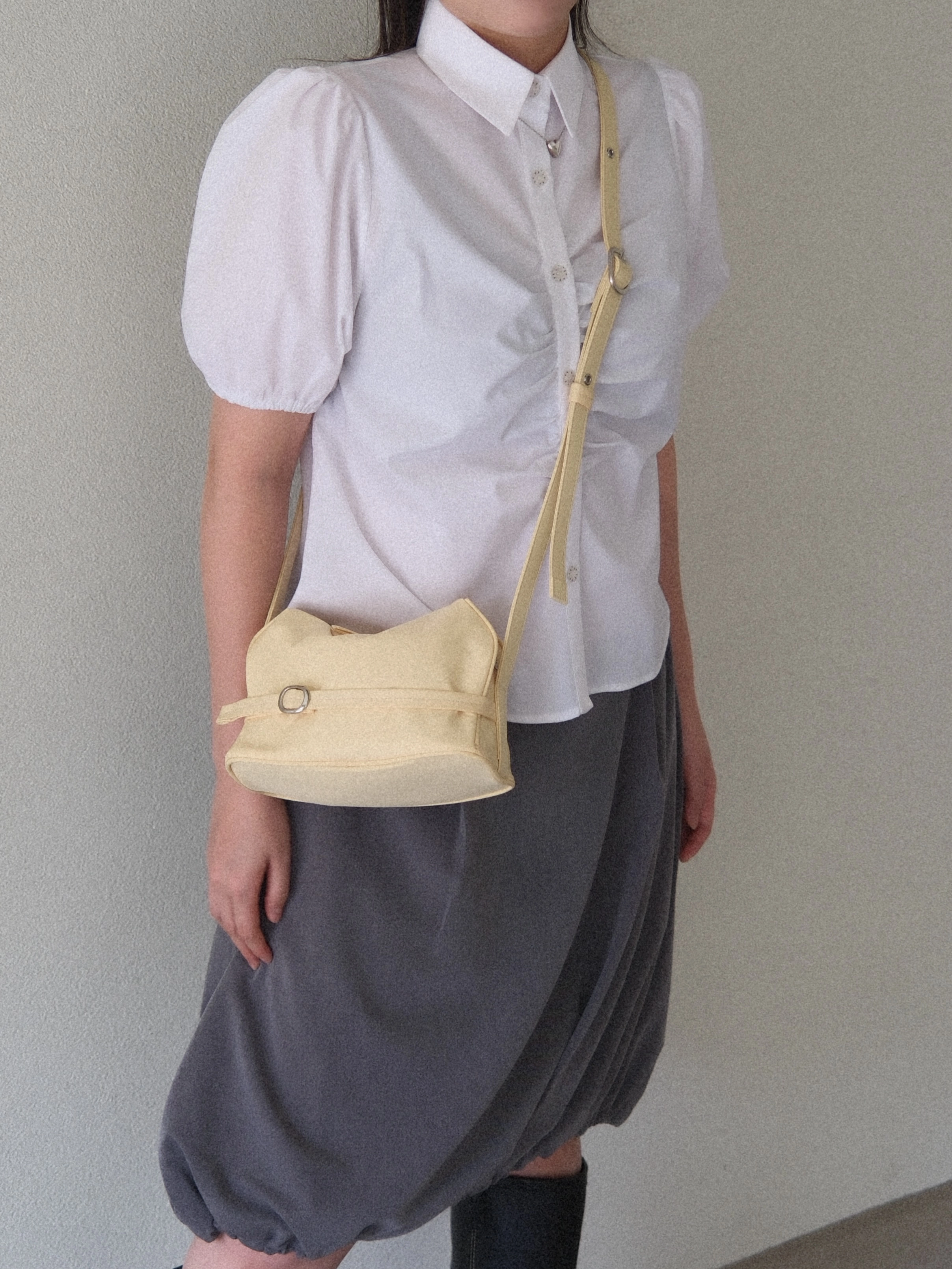 POTY MINI CROSS BAG / BROWN : 혜키