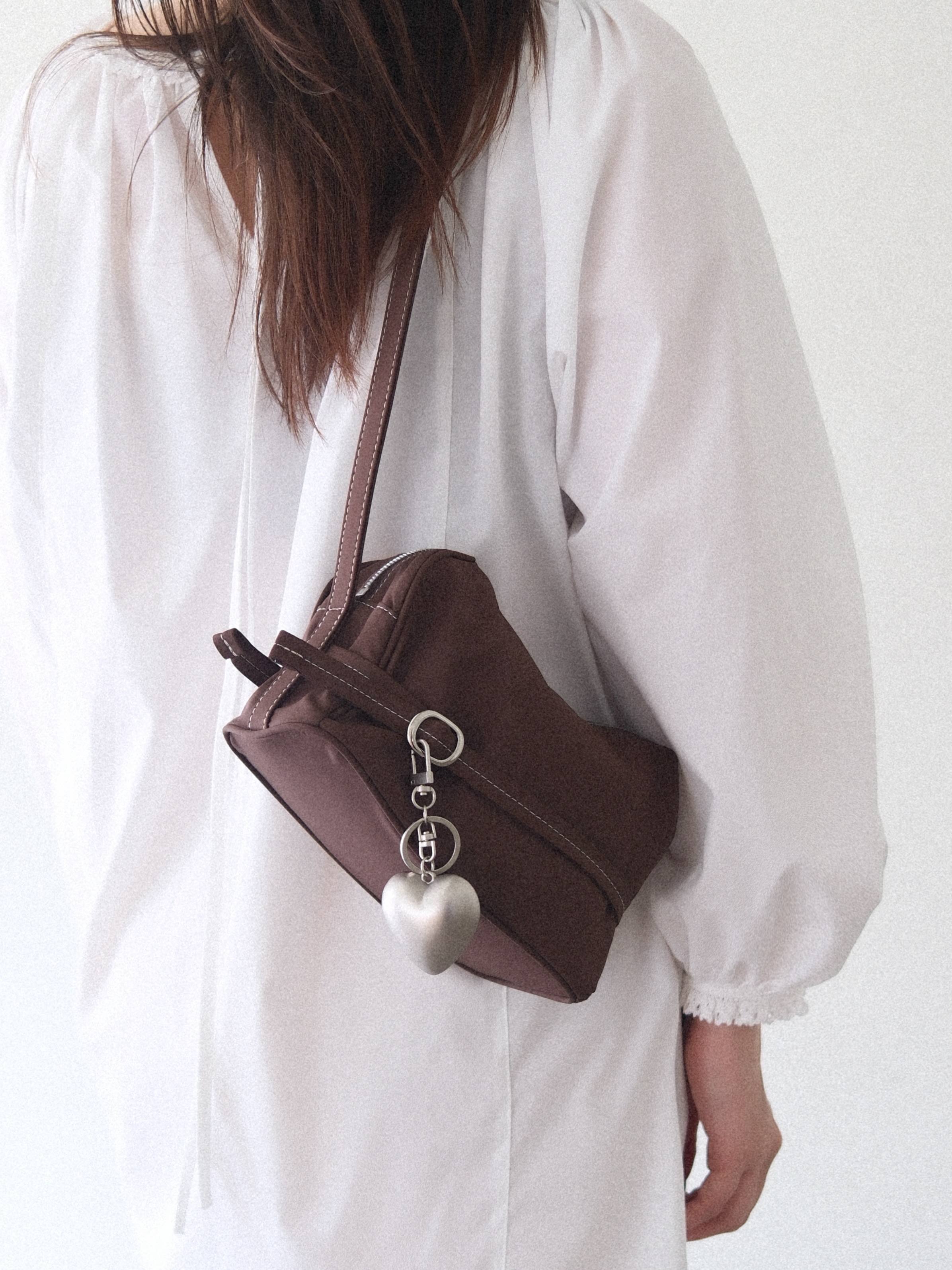 POTY MINI CROSS BAG / NAVY : 혜키