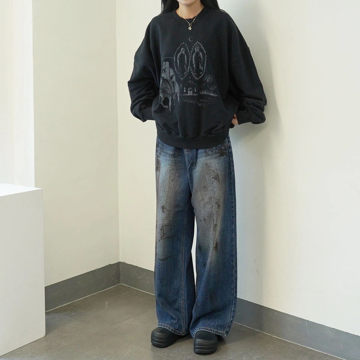 デニム・ジーパン IONSEOUL Oil dirty washed over denim pants Oil dirty washed over denim pants : 아이온서울
