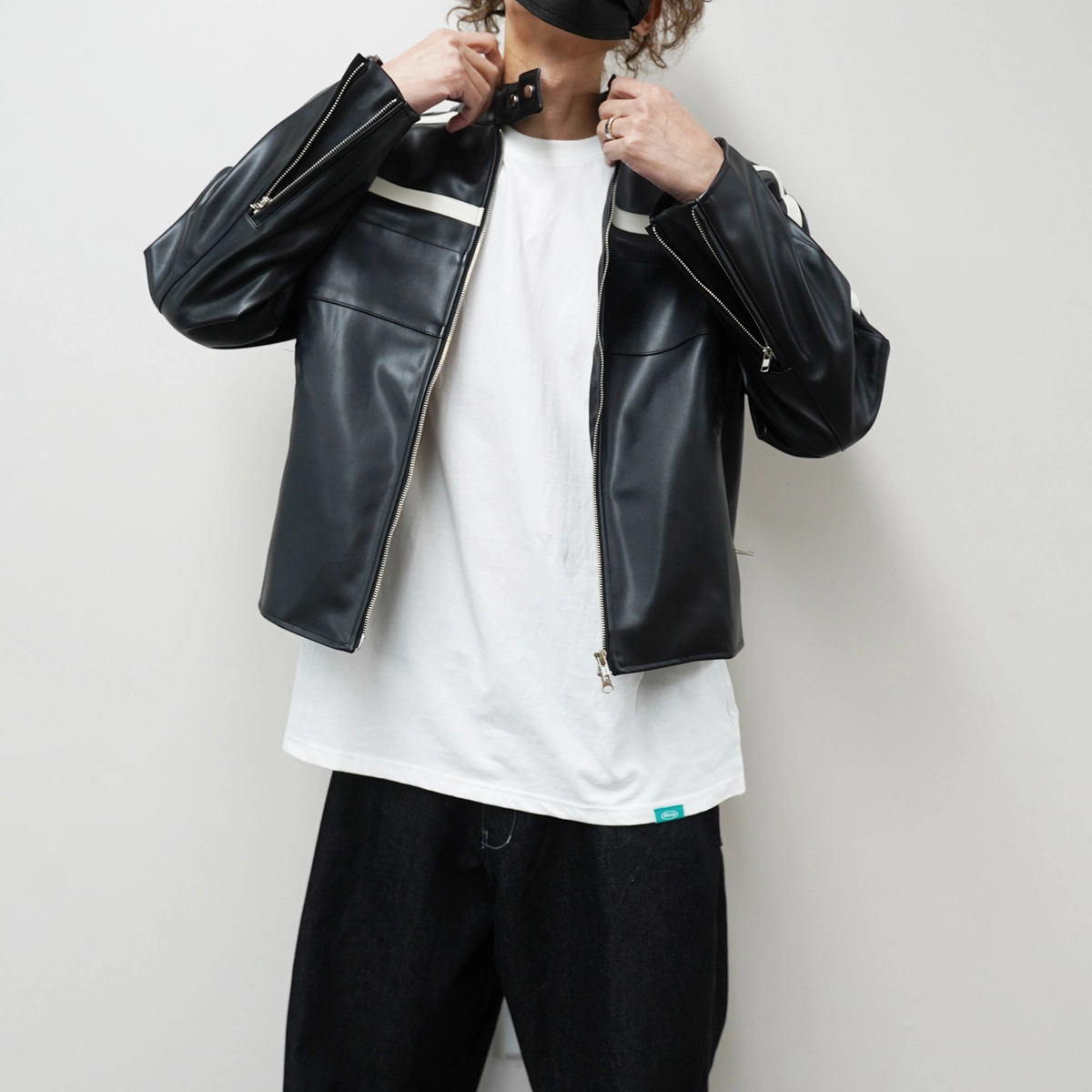ジャケットその他 IONSEOUL Racing Crop Biker Jacket (3 colors) 4JH002 바이커 크롭 레더 자켓