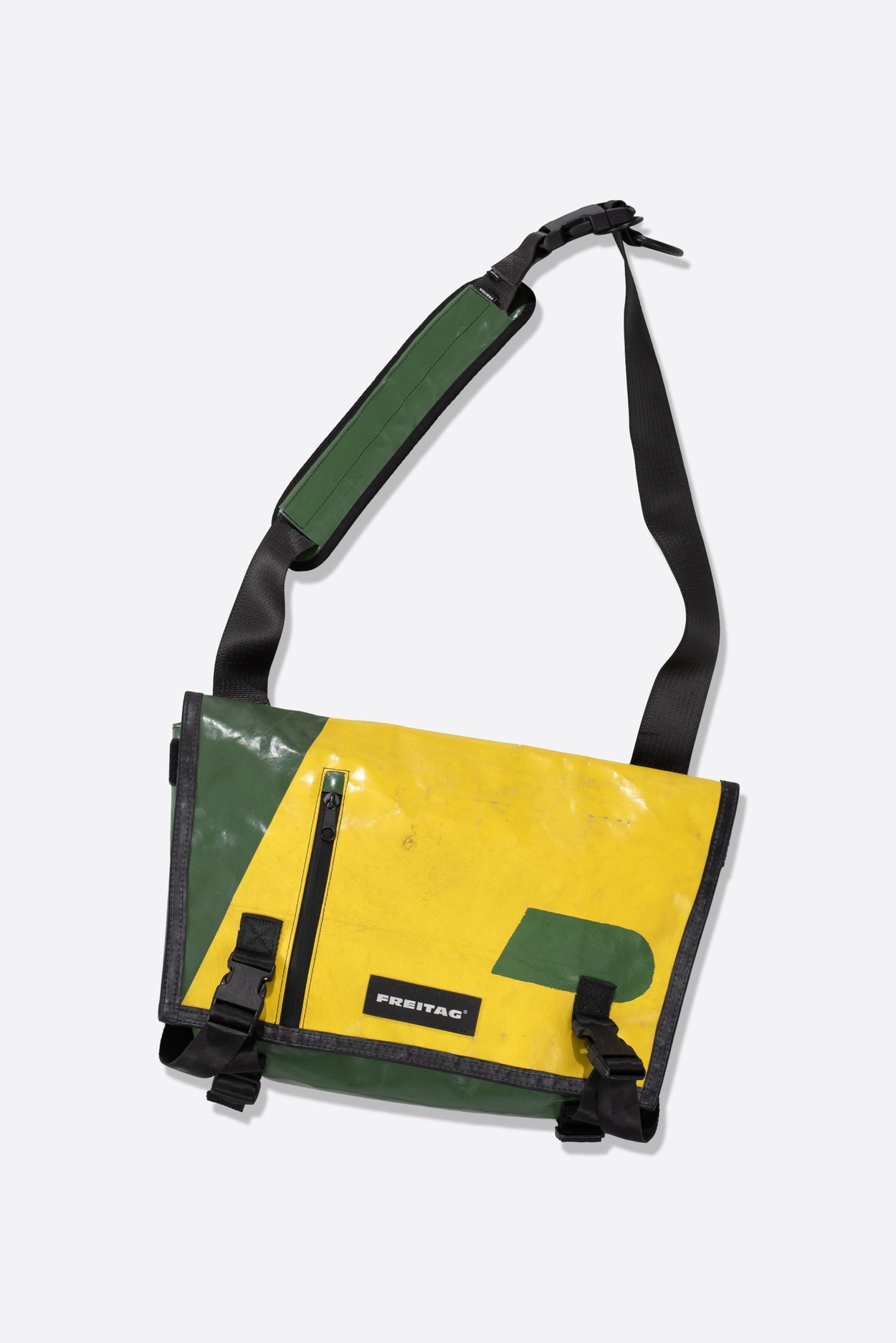 FREITAG F17 JOE : 월드피스 다이어트 FREITAG F17 JOE : 월드피스 다이어트