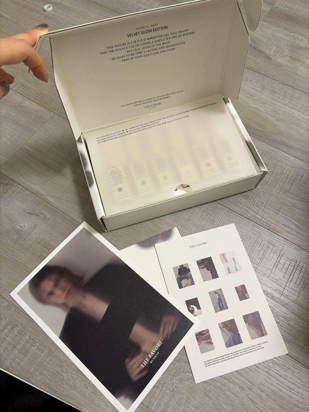 THE FAVORI Velvet Glow Magnet Ver.1 Full Set