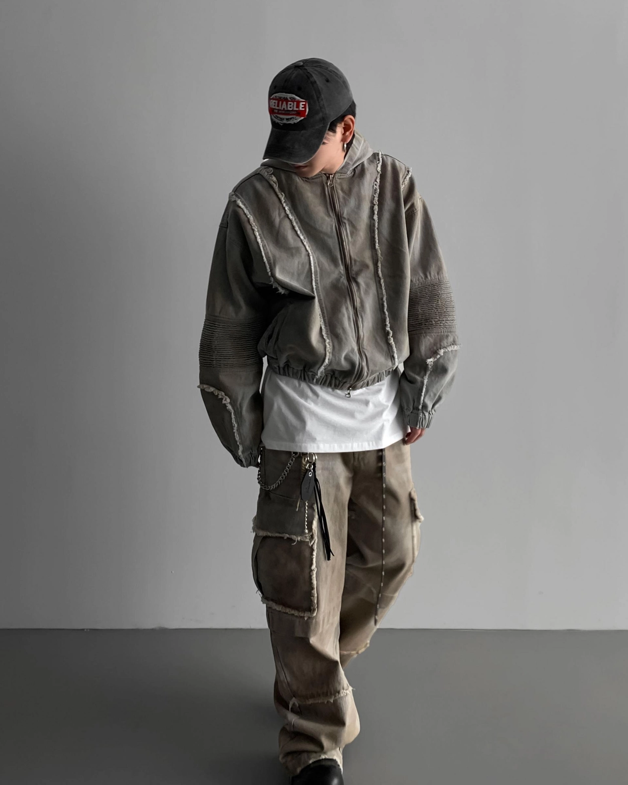 編號：1BB01F519F225