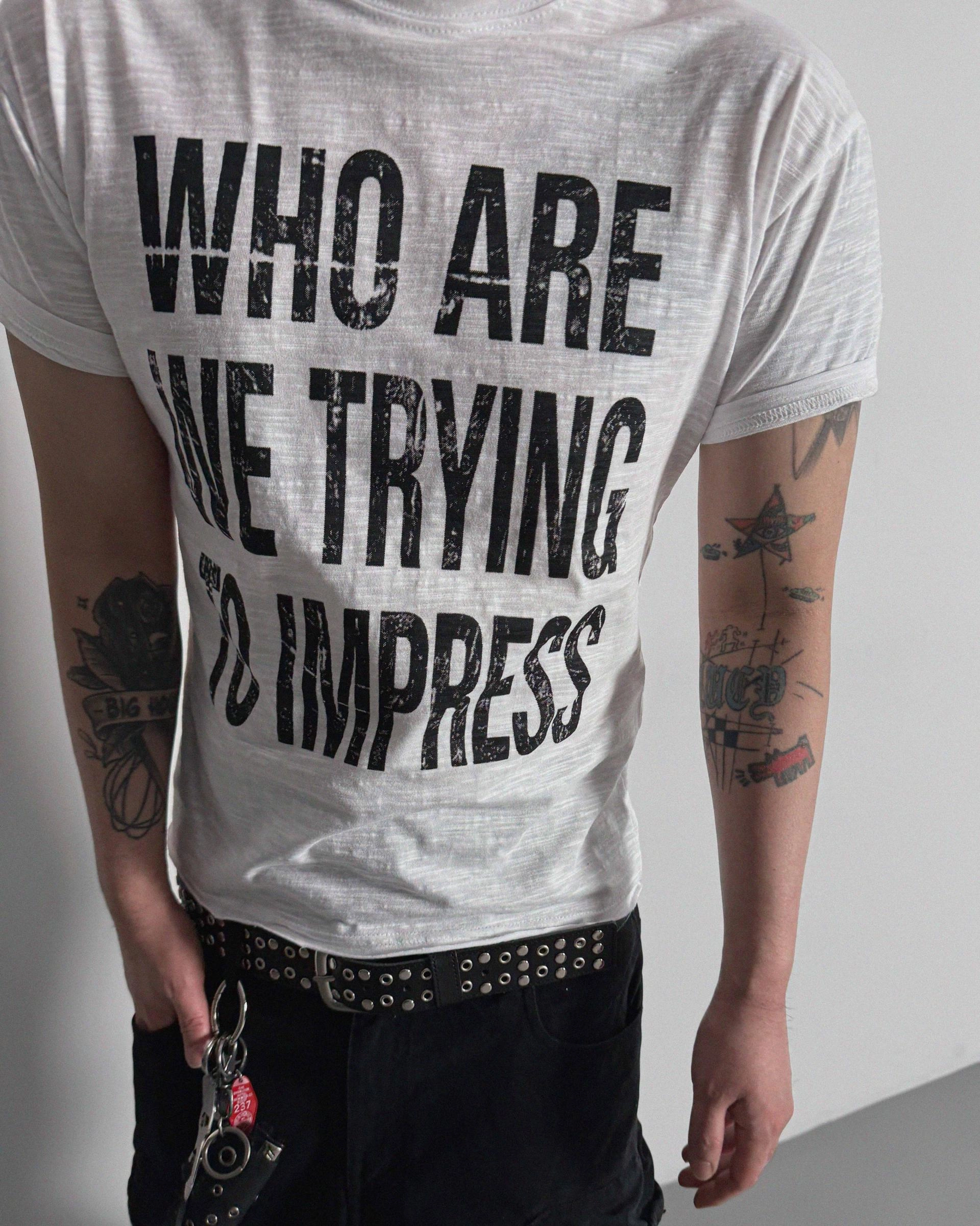 Impress slap muscle half t