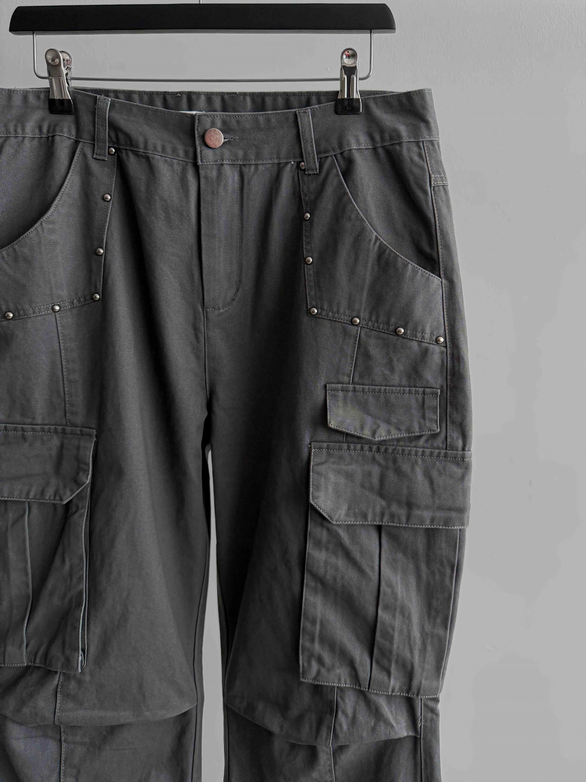Dying stud cargo flared pants