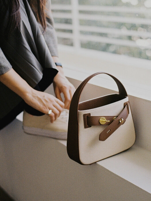 ★THE OFTN. ★TILT BAG S THE OFTN.