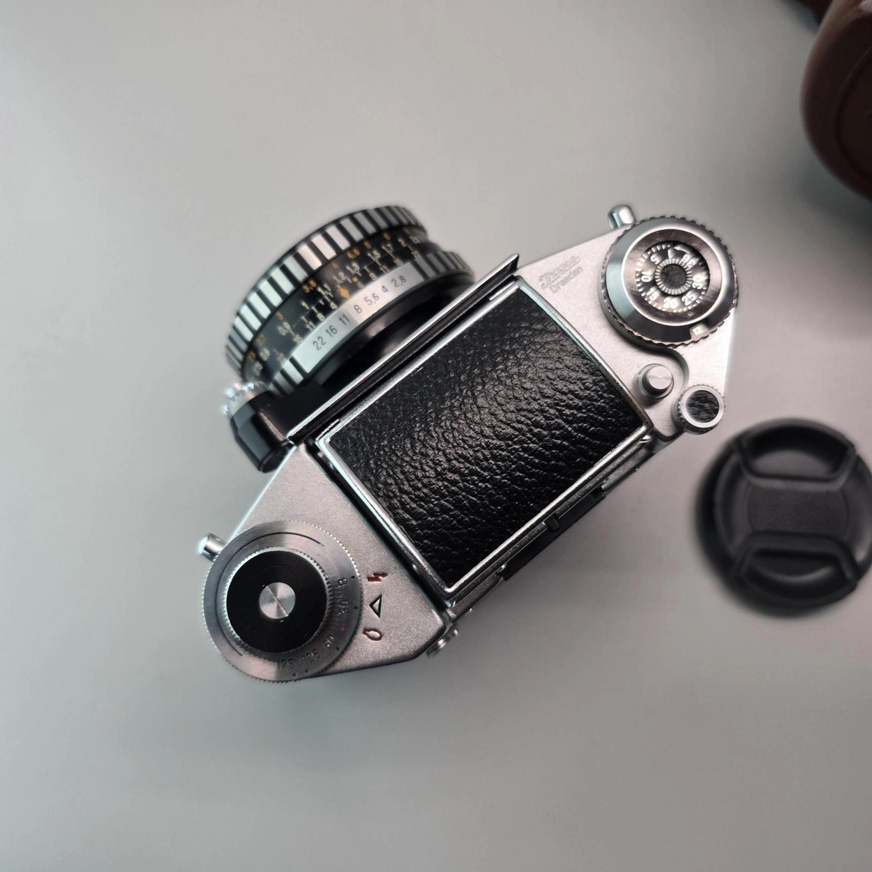 EXA 1A + Carl Zeiss Tessar 50mm f2.8 : 오브옉트