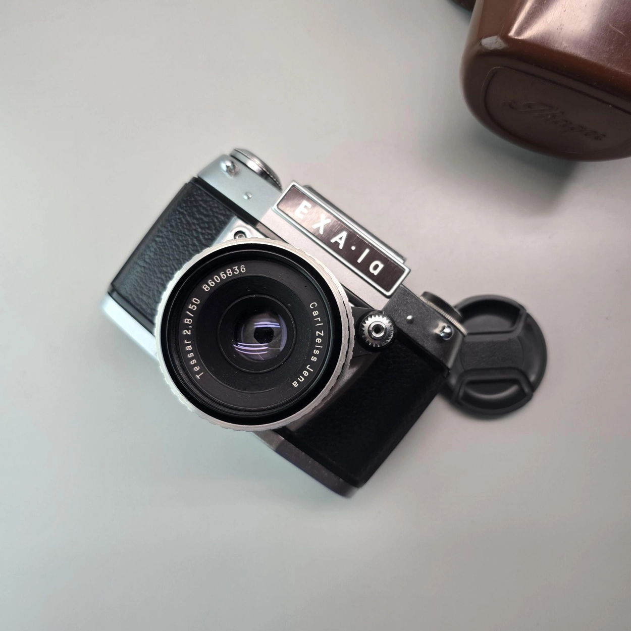 フィルムカメラ EXA 1a・Carl Zeiss Jane 50mm f2.8 EXA 1A + Carl Zeiss Tessar 50mm f2.8 : 오브옉트
