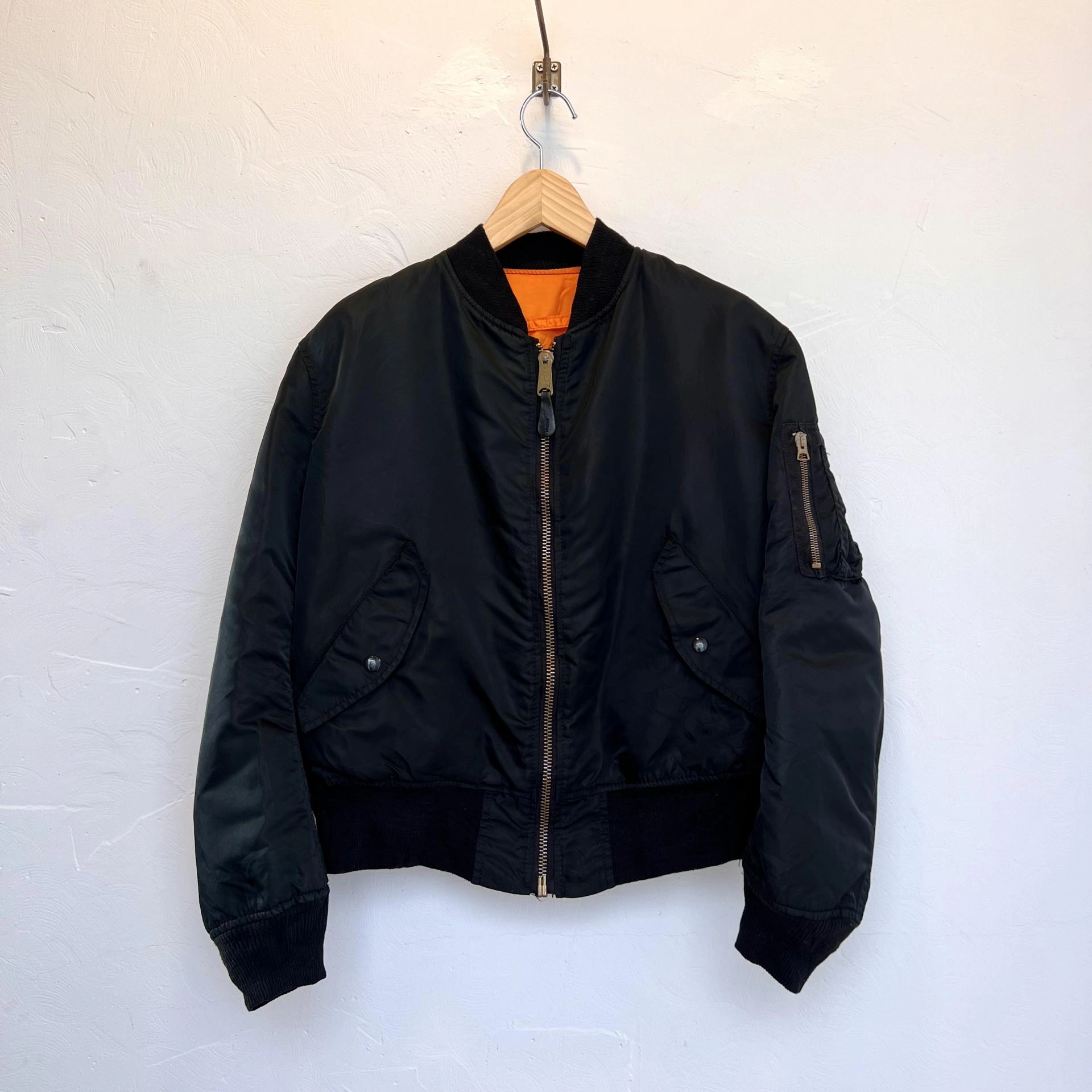 90s USA Alpha Industries MA-1 Flight Jacket : 커넥티드도어