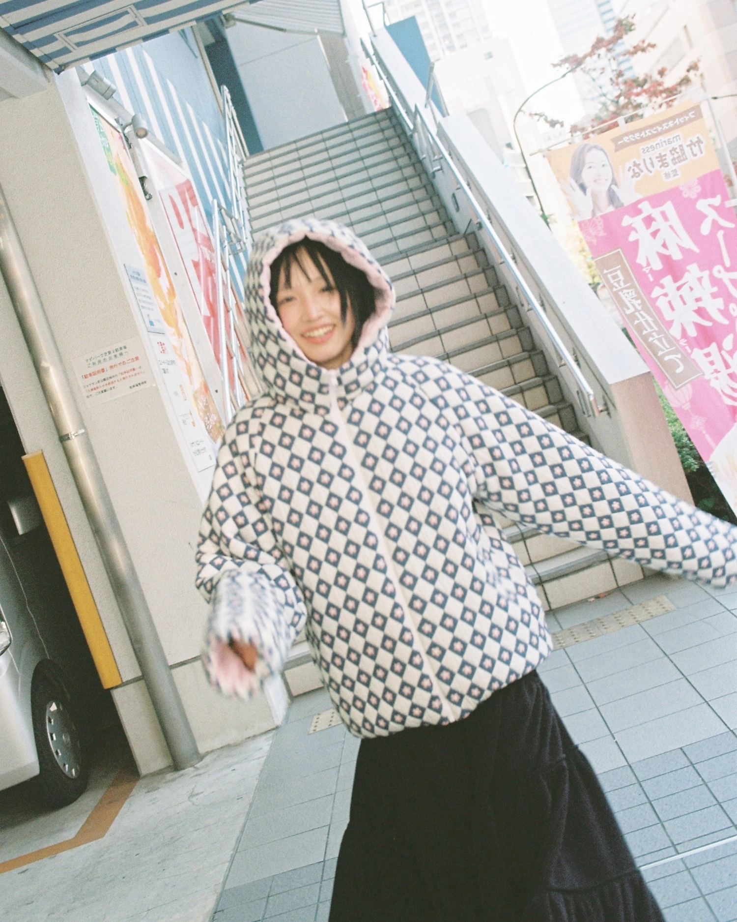 REVERSIBLE HOOD PADDED JACKET_PALE BLUE : LO AXUAL OFFICIAL WEB SITE