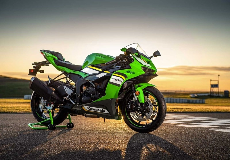 2025 가와사키 ZX-6R KRT 및 BK : 가와사키대리점 - 가와사키