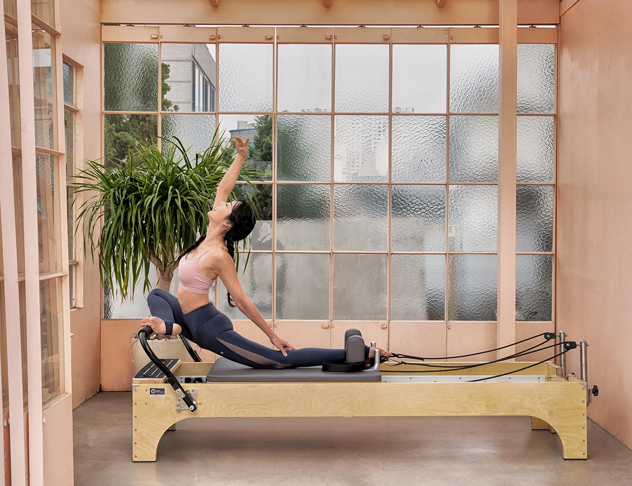 モダンリフォーマー(+ワイドフットバー) : intopilates