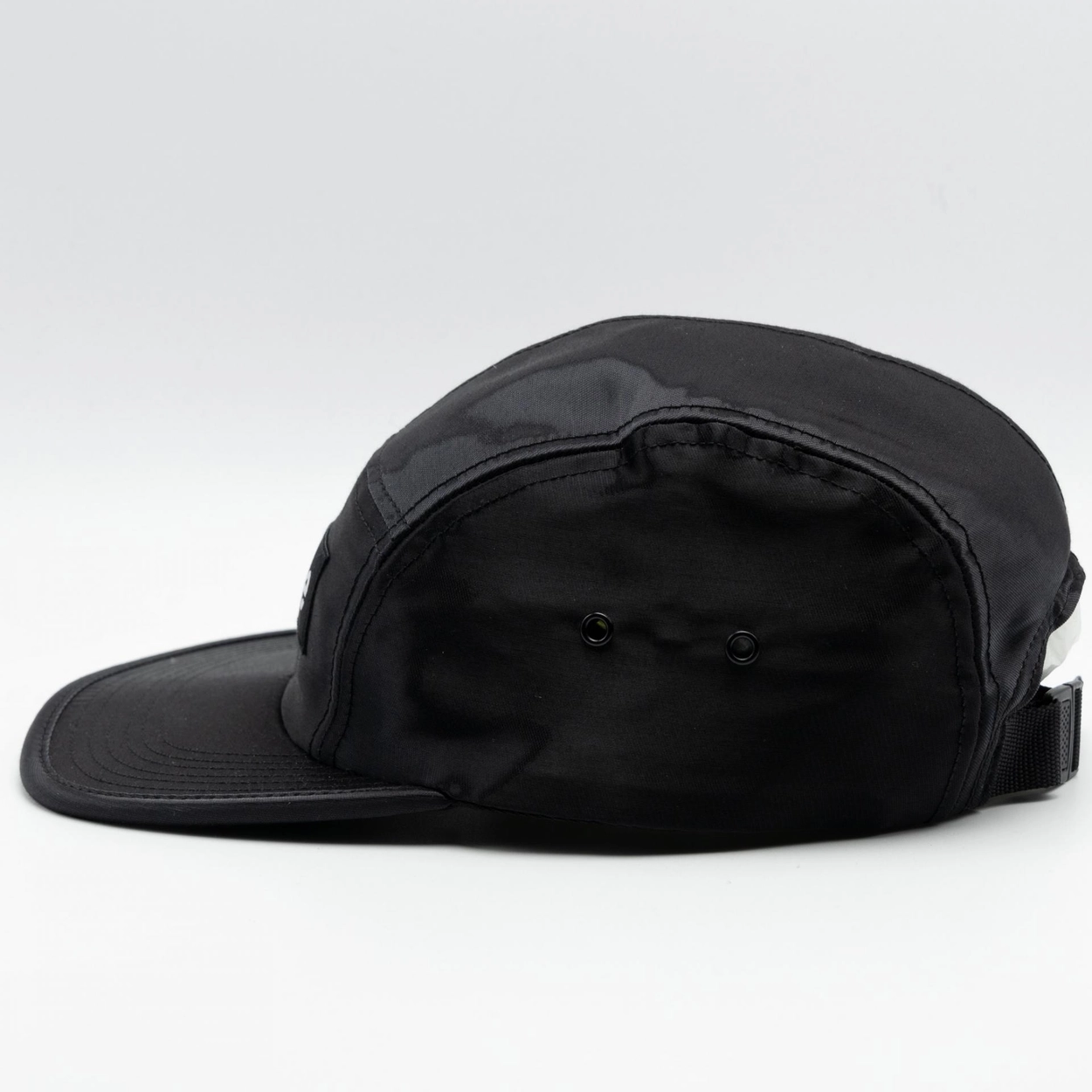 SUPREME LIQUID SILK CAMP CAP 18FW : Paramade Pickers (파라