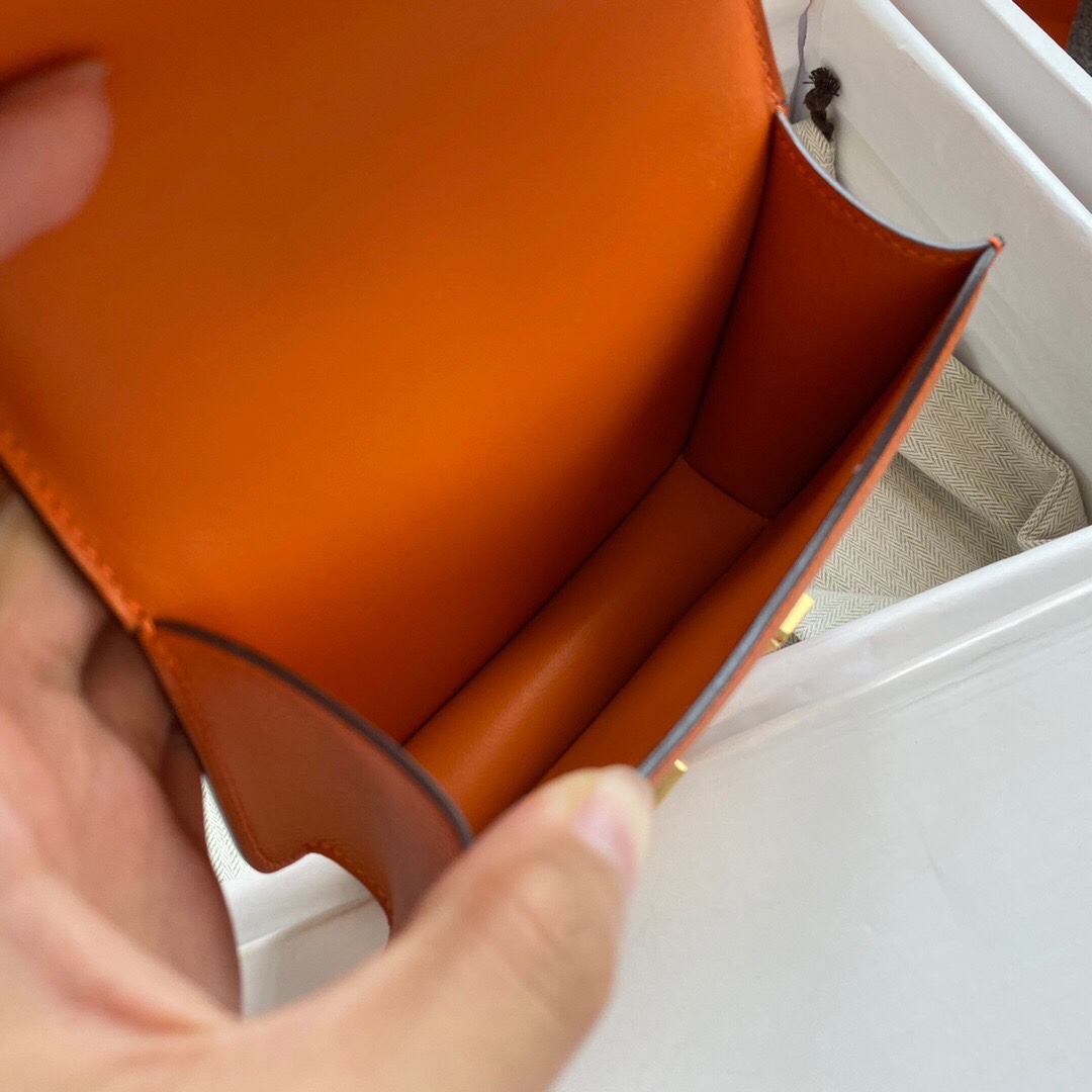 에르메스 콘스탄스 14 Orange (Epsom)