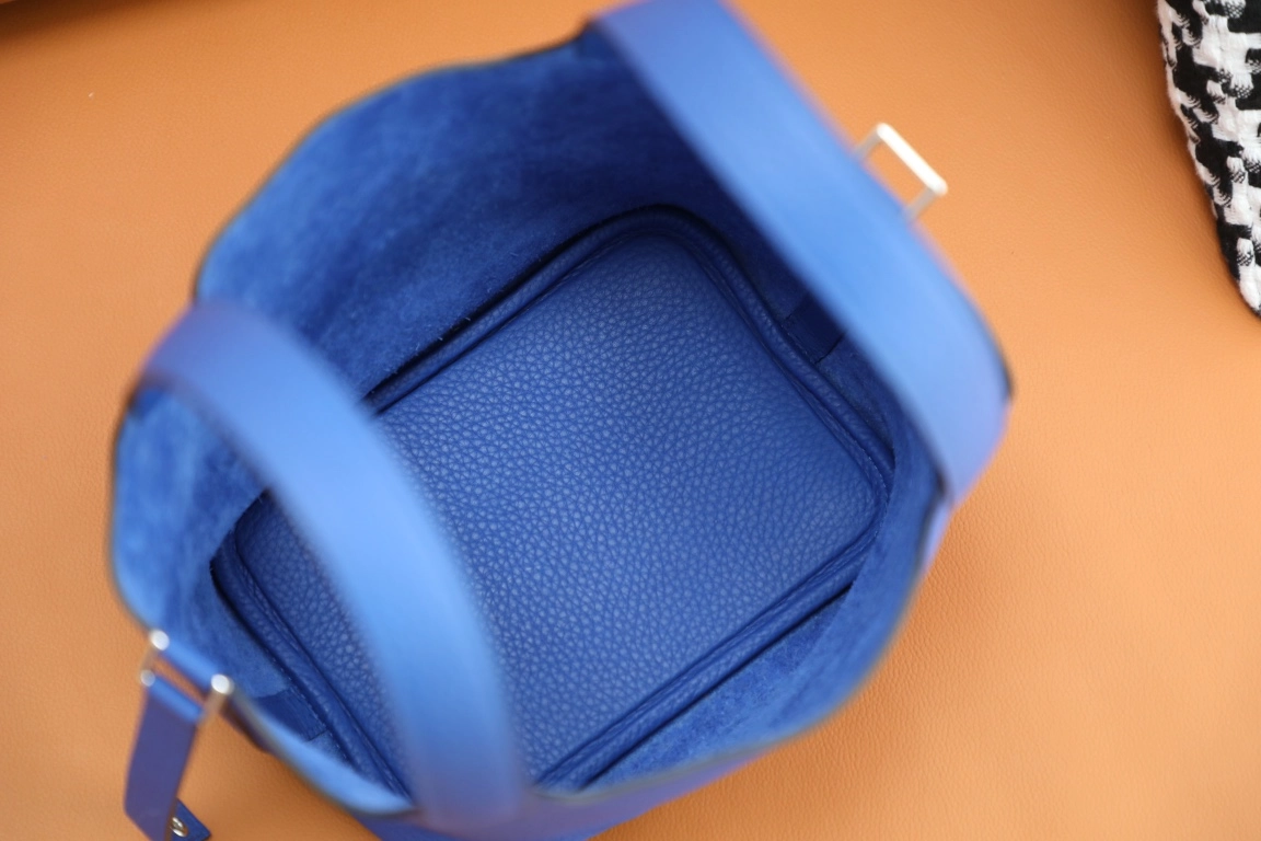 에르메스 피코탄 PM Blue electrique (Clemence)
