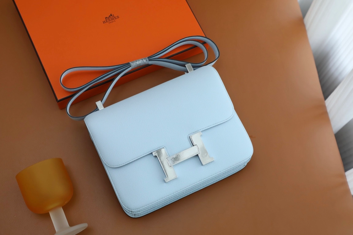 에르메스 콘스탄스 24 Blue brume (Epsom)