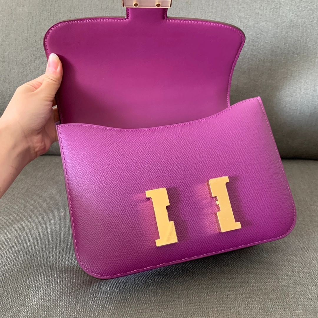에르메스 콘스탄스 24 Anemone purple (Epsom)