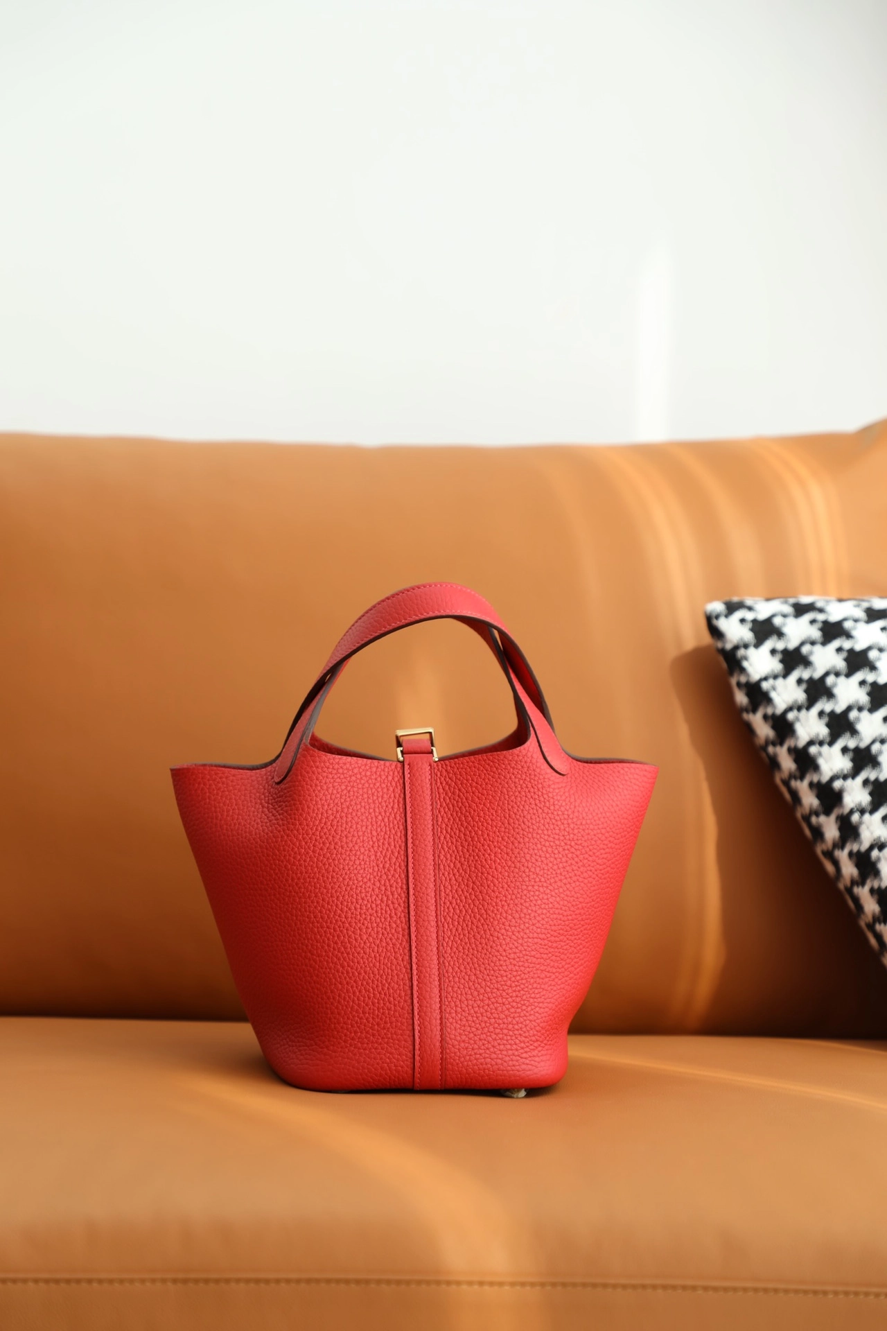 에르메스 피코탄 PM Rouge casaque (Clemence)