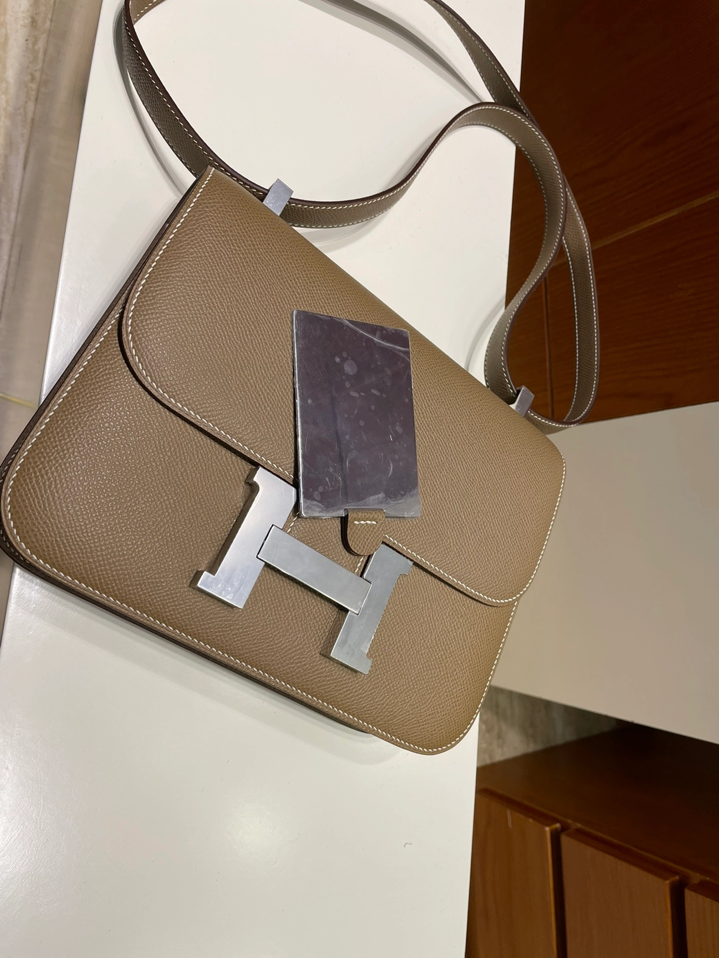 에르메스 콘스탄스 24 Etoupe (Epsom)