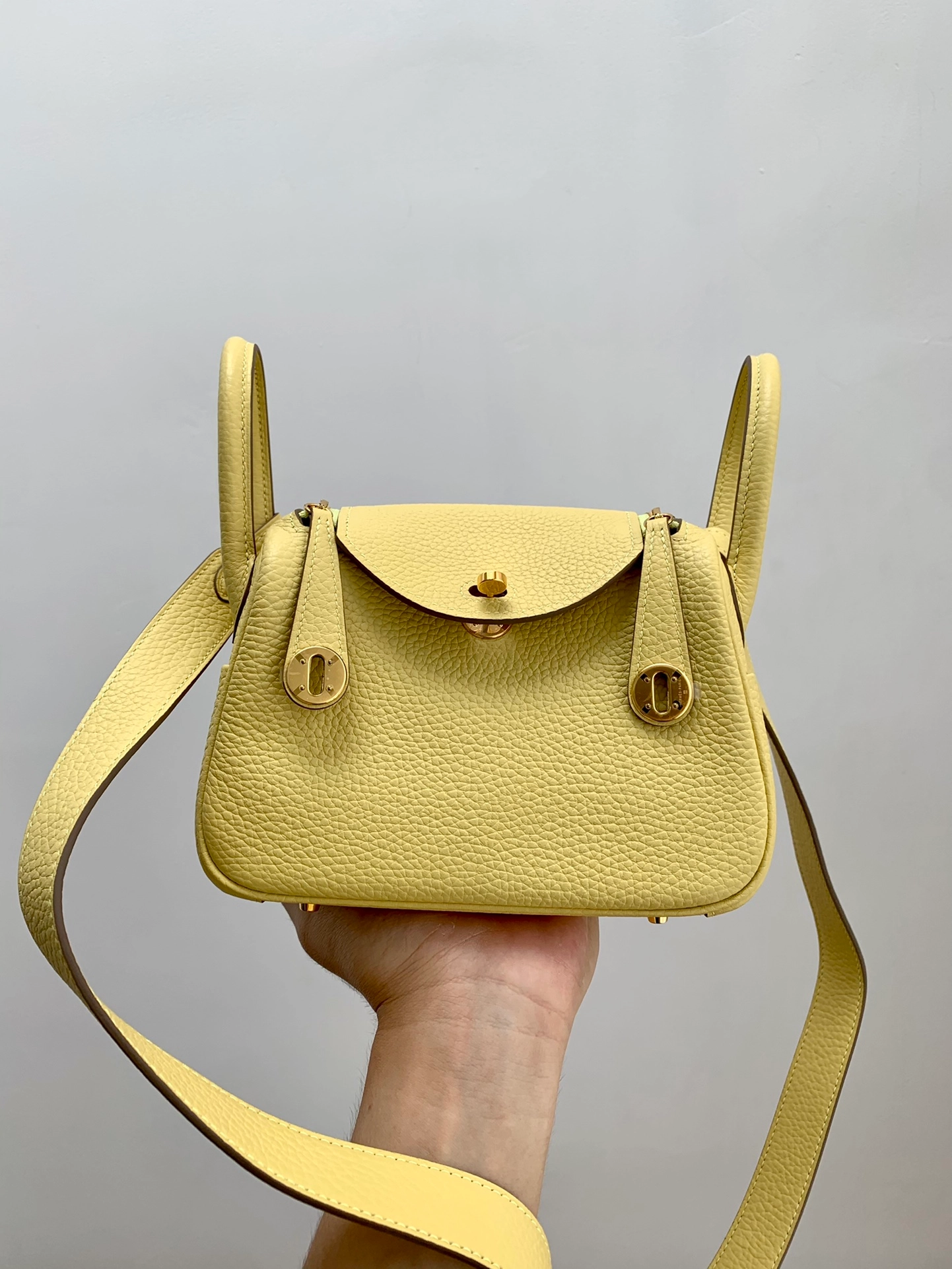 에르메스 린디 미니 Jaune poussin (Clemence)