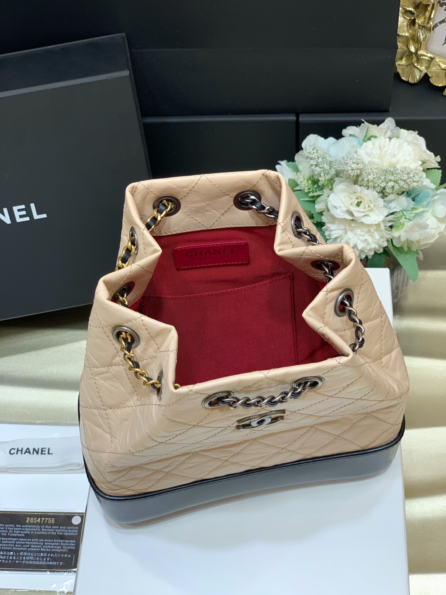 샤넬 가브리엘 카프스킨 스몰 베이지 빈티지 실버