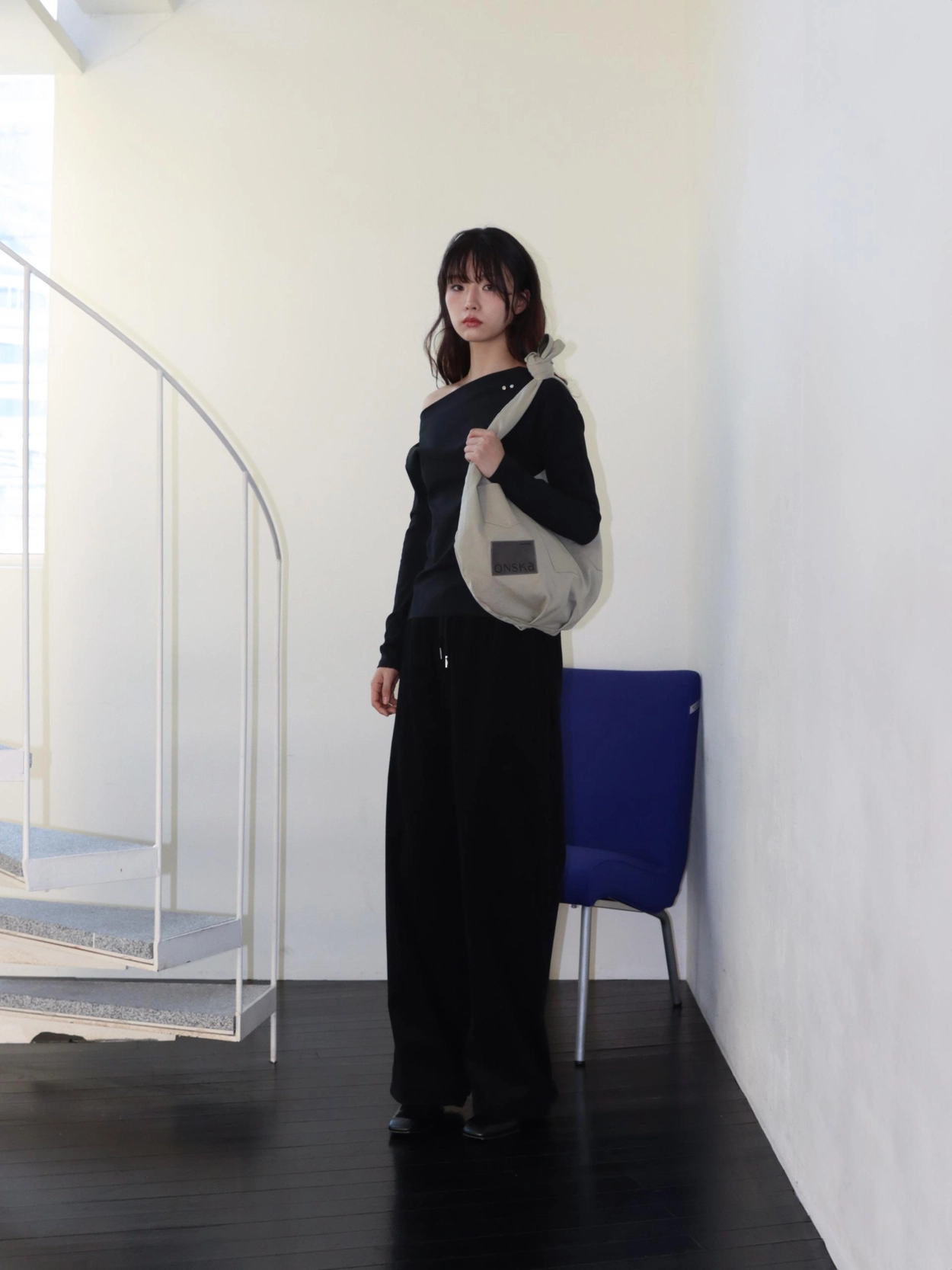 5차] REVERSIBLE POCKET BAG (BEIGE & KHAKI) : ONSKA オンスカ