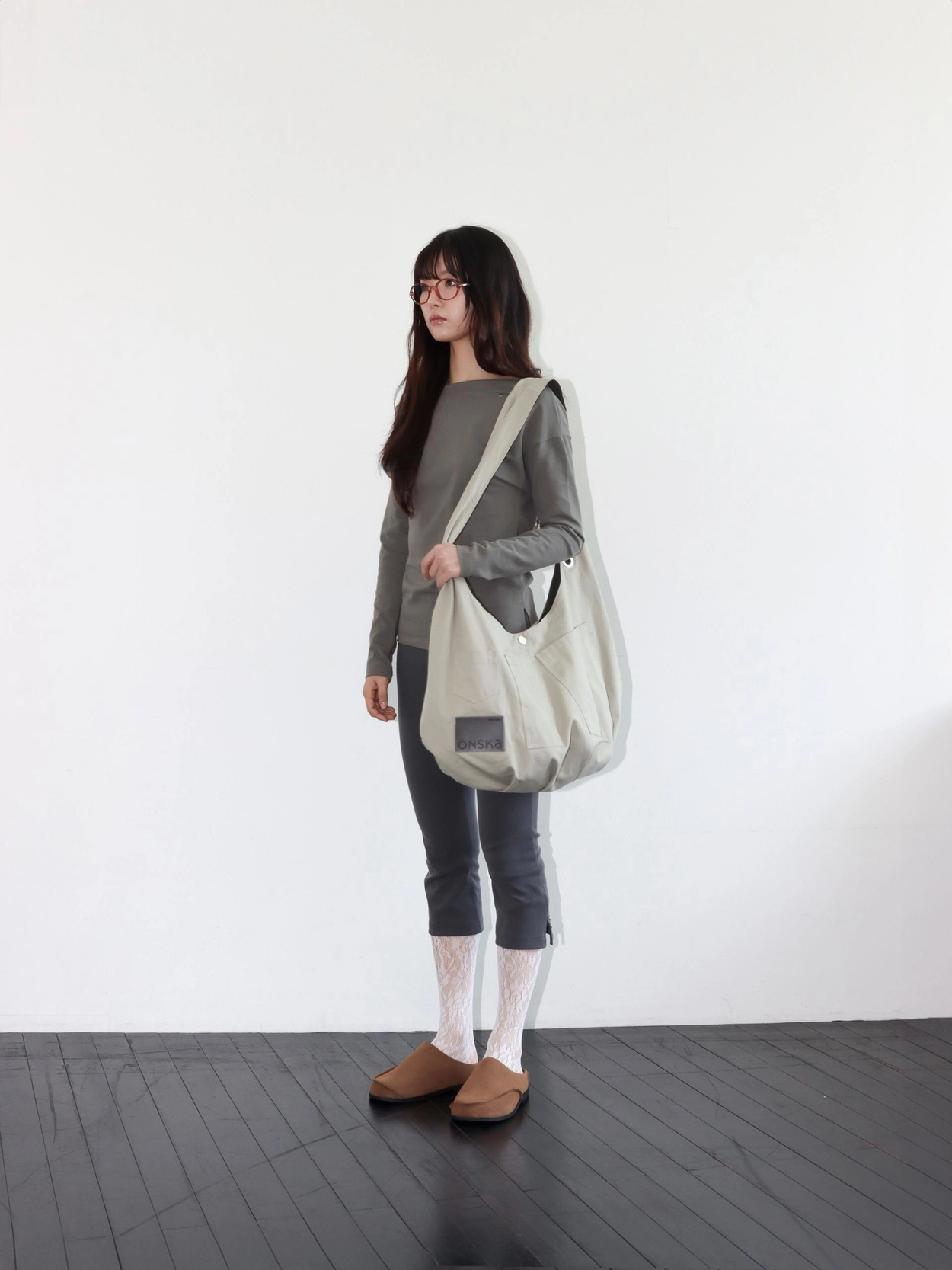 【ONSKA】韓国発！ REVERSIBLE POCKET BAG リバーシブル バッグ 5차] REVERSIBLE POCKET BAG (BEIGE & KHAKI) : ONSKA オンスカ