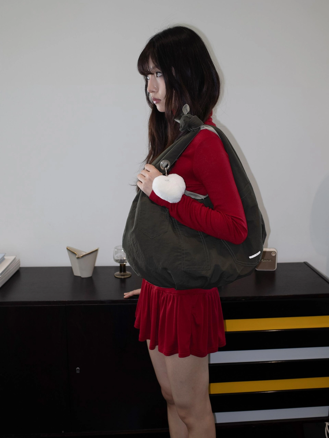 5차] REVERSIBLE POCKET BAG (BEIGE & KHAKI) : 온스카 ONSKA