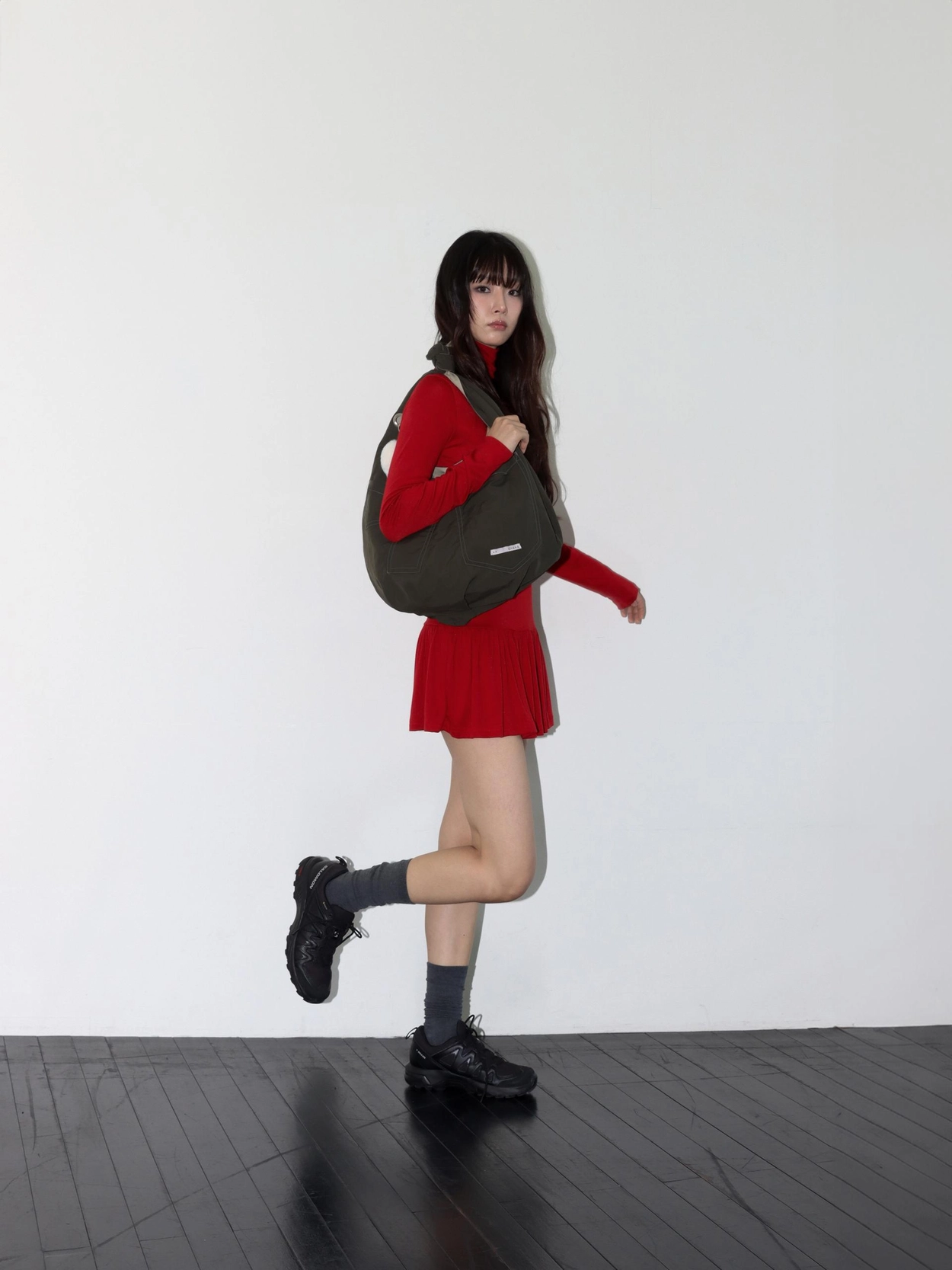 5차] REVERSIBLE POCKET BAG (BEIGE & KHAKI) : ONSKA オンスカ