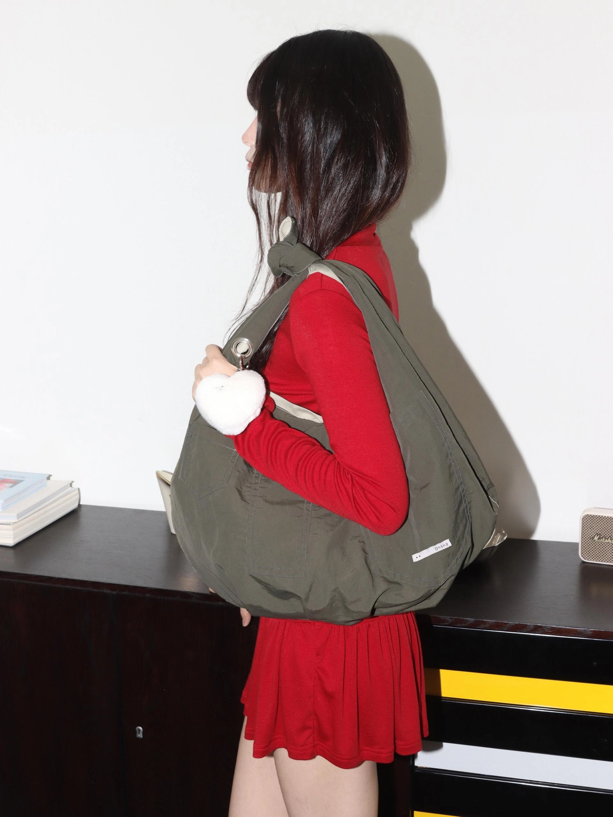 【ONSKA】韓国発！ REVERSIBLE POCKET BAG リバーシブル バッグ 5차] REVERSIBLE POCKET BAG (BEIGE & KHAKI) : ONSKA オンスカ