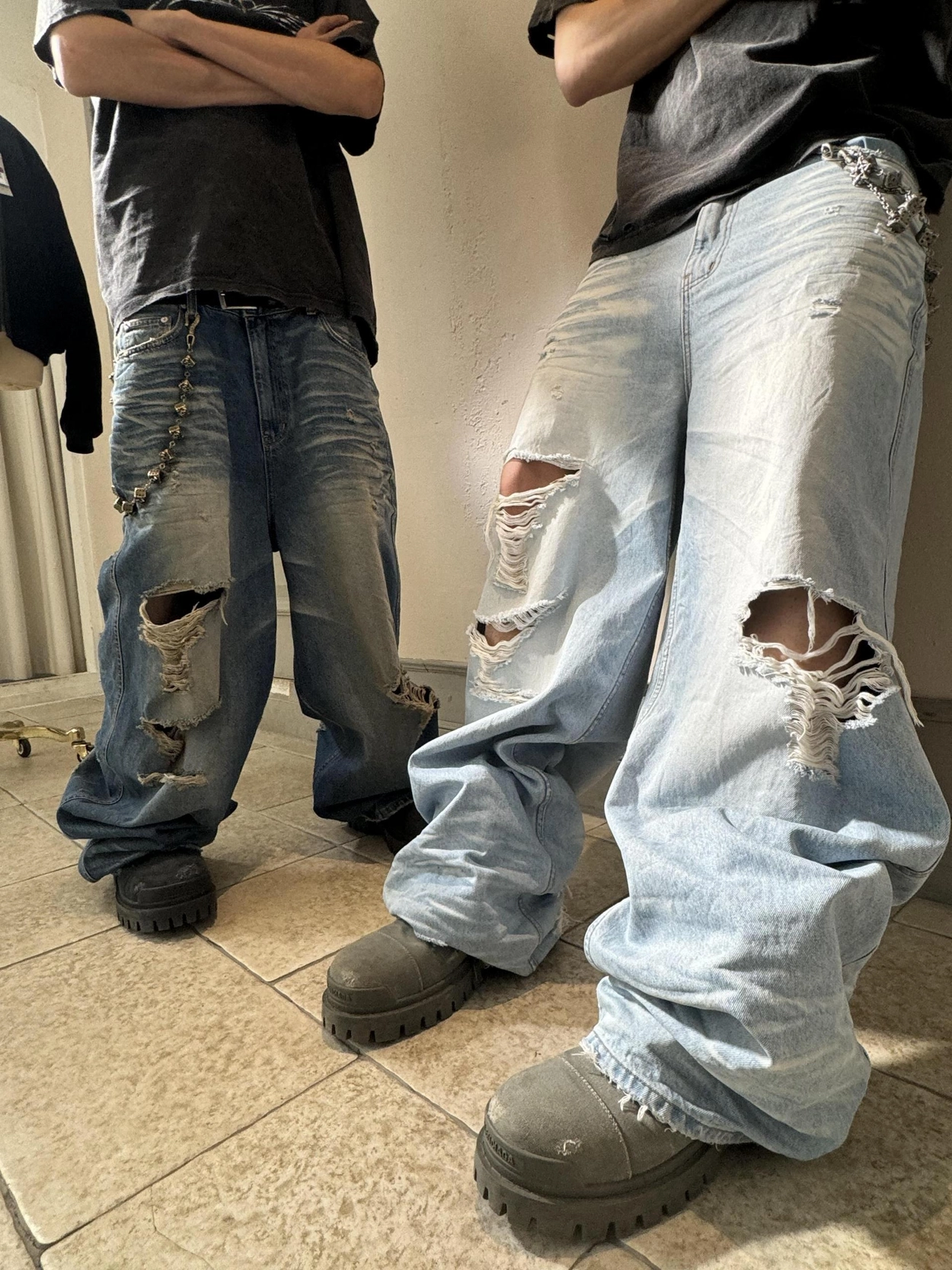 【EMOSTANCECLUB】Japanese Distressed Wide Baggy Jeans - V2 Emostanceclub | Japanese Distressed Wide Baggy Jeans - V2 12