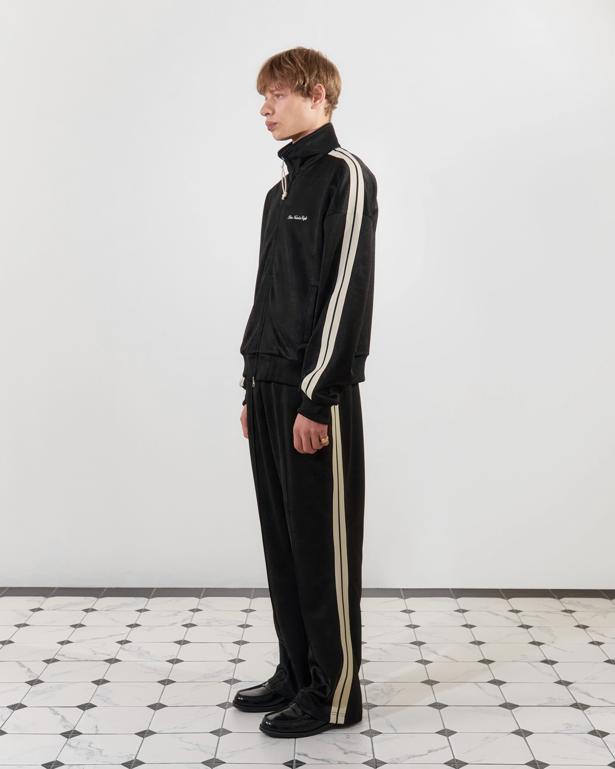 CLASSIC TRACK PANT (BLACK) : POSE NUMBER EIGHT | 포즈넘버에잇