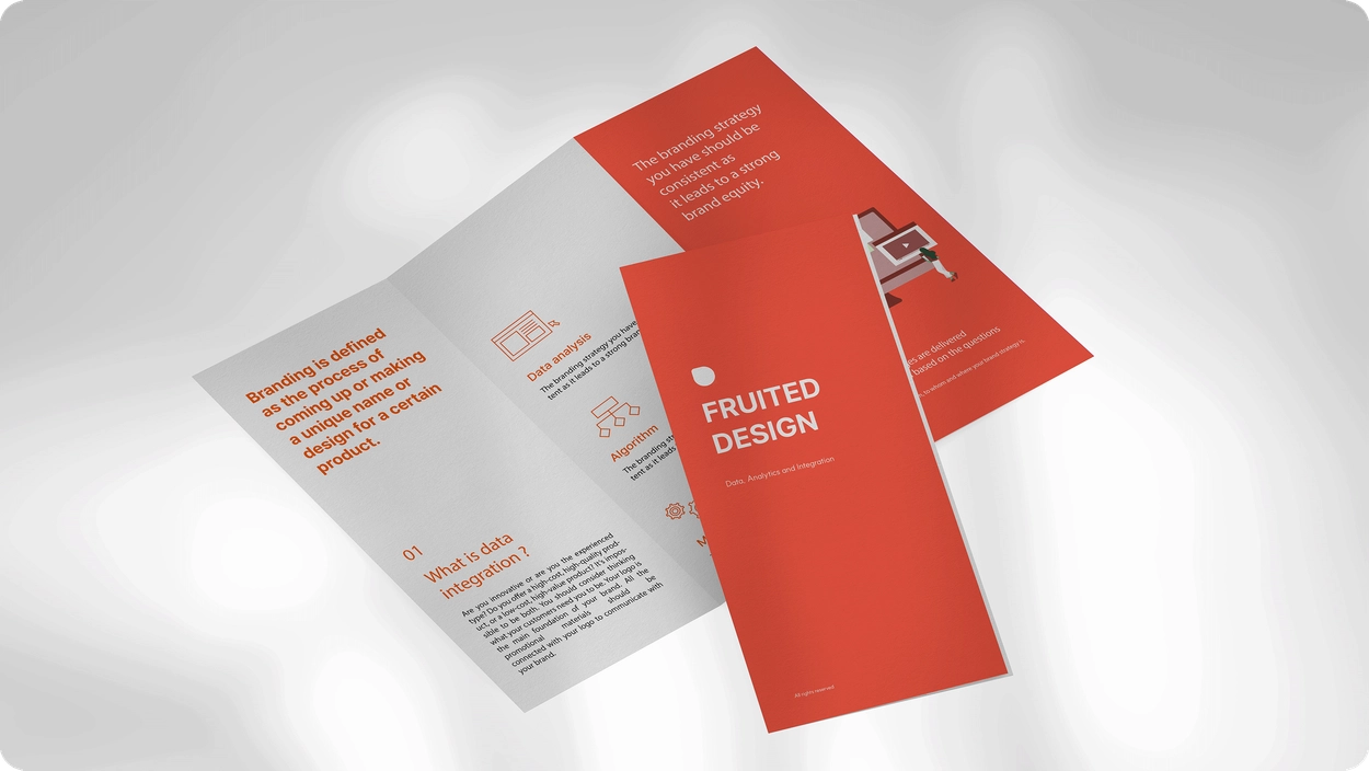 3단 리플렛 목업 : 프루티드 디자인 : 무료 목업과 디자인 리소스를 다운로드 받으세요..