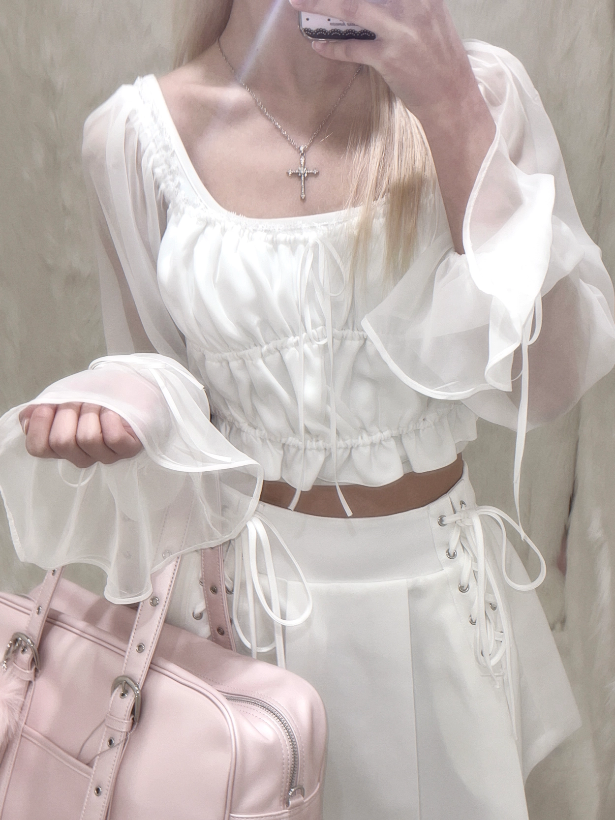 shirring blouse : idang club