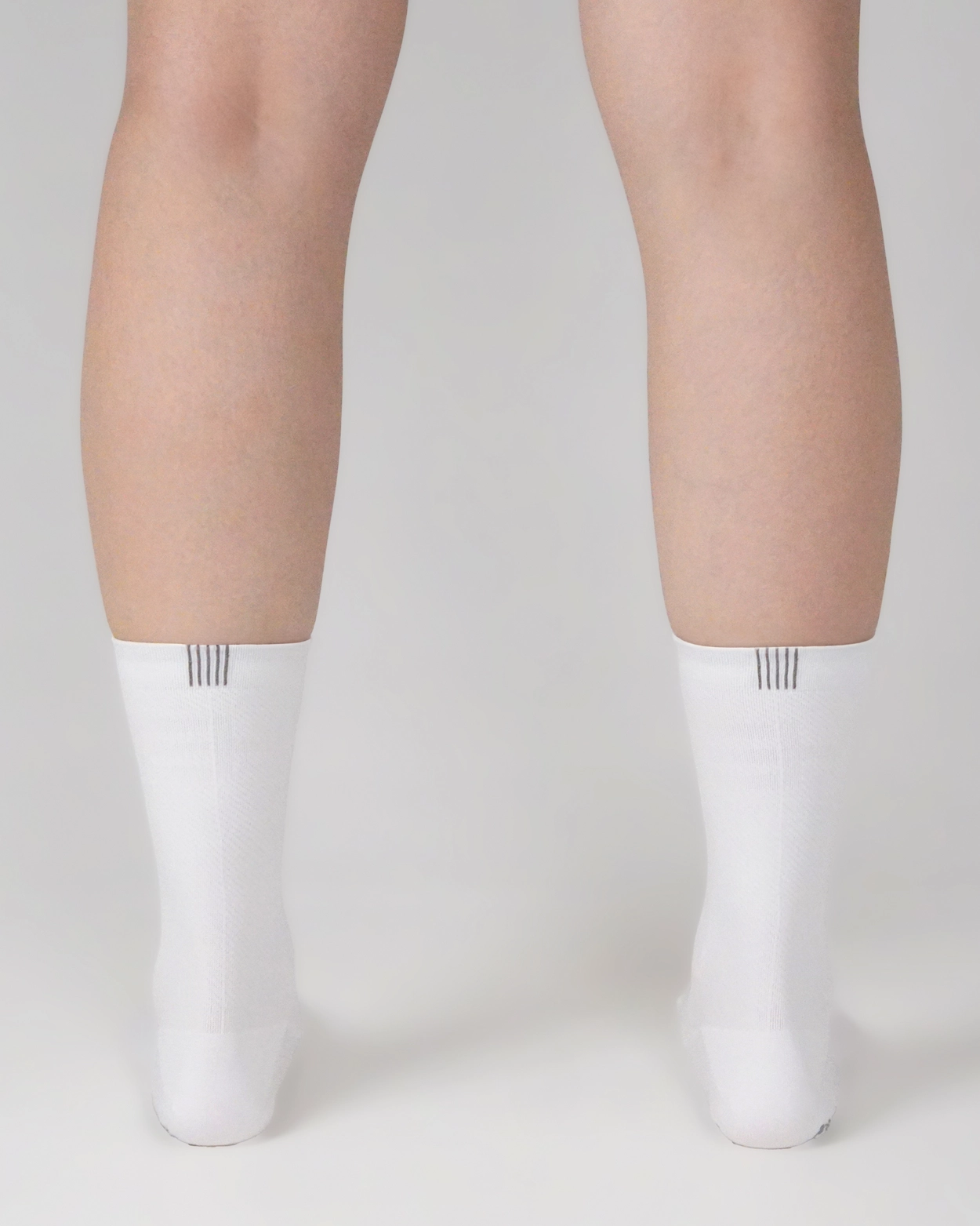 WE-STIM™ Lightning Non-slip Socks (White) : HYVLE