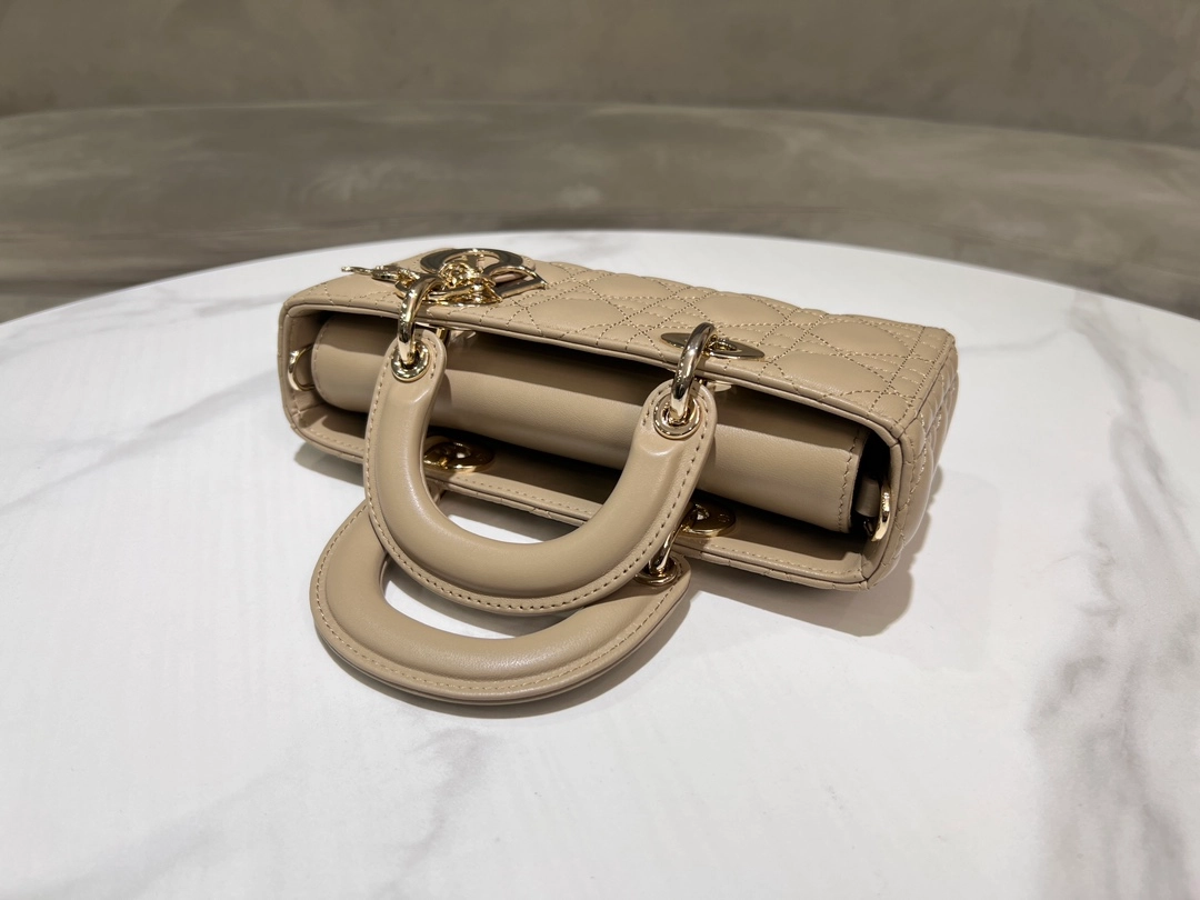 a52fb2bb4d1bb.jpg?w=1920