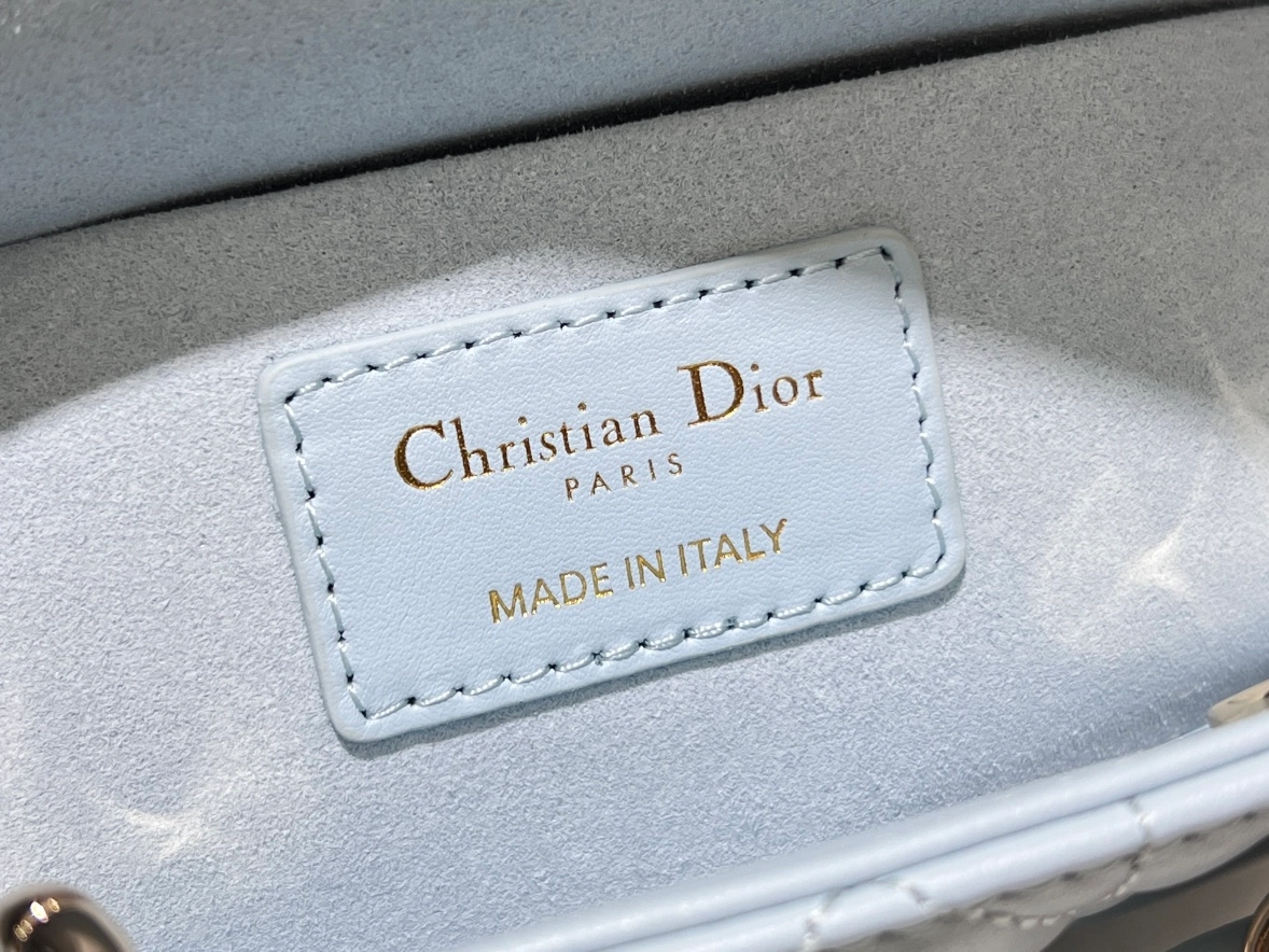 a96b69230a8a7.jpg?w=1920