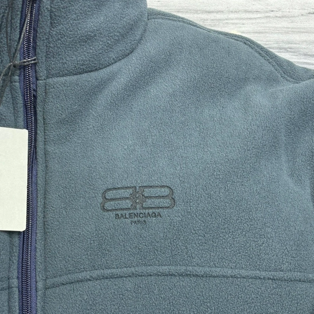 b67520767b3c0.jpg