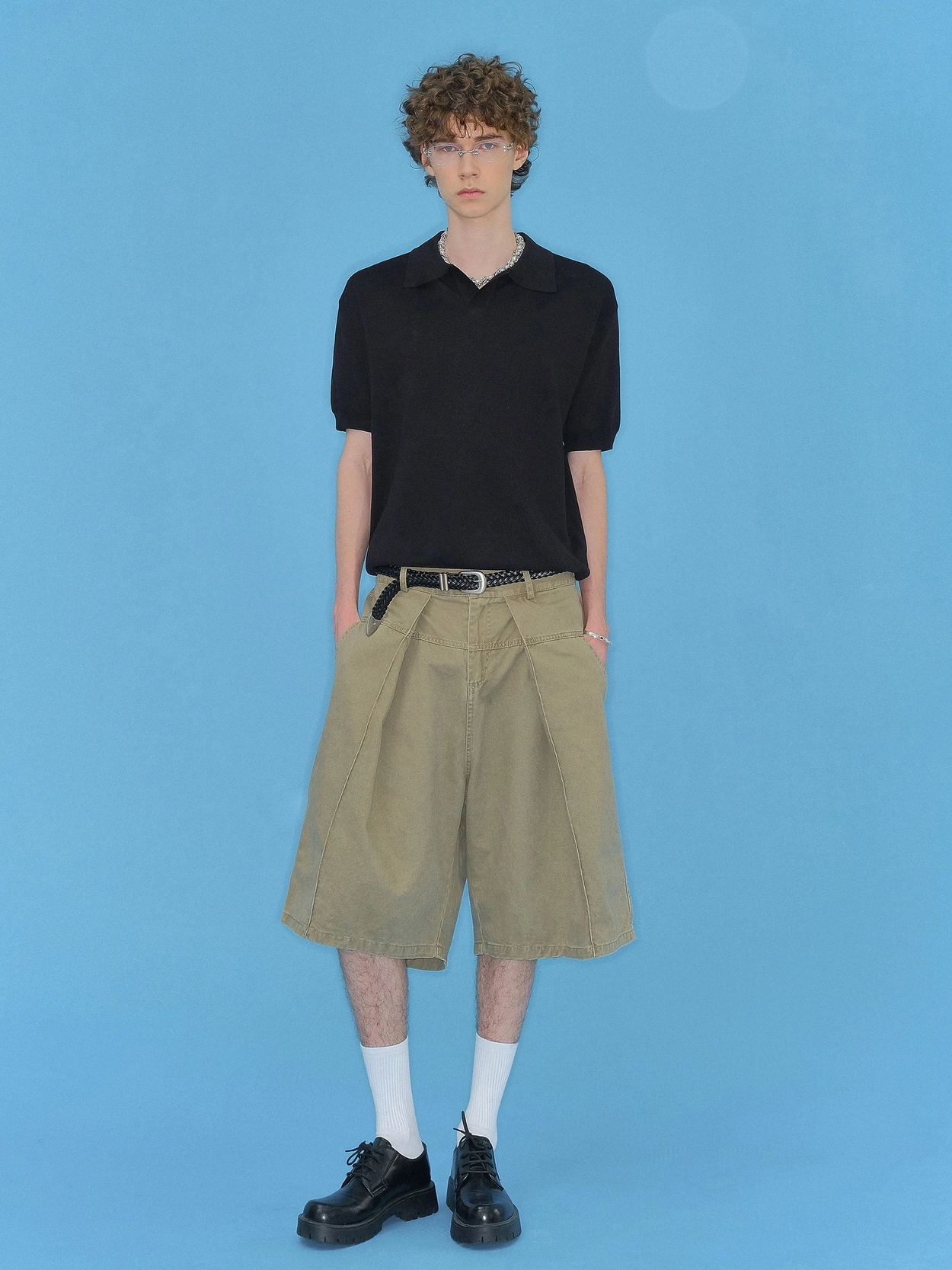 Pintuck Wide Khaki Bermuda Pants : 앤써미
