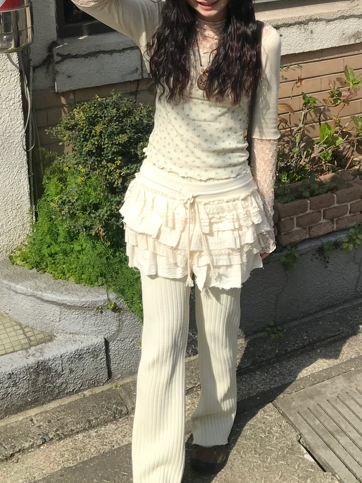 パンツ型裏地付き] フリルストリングスカート | ファッション通販