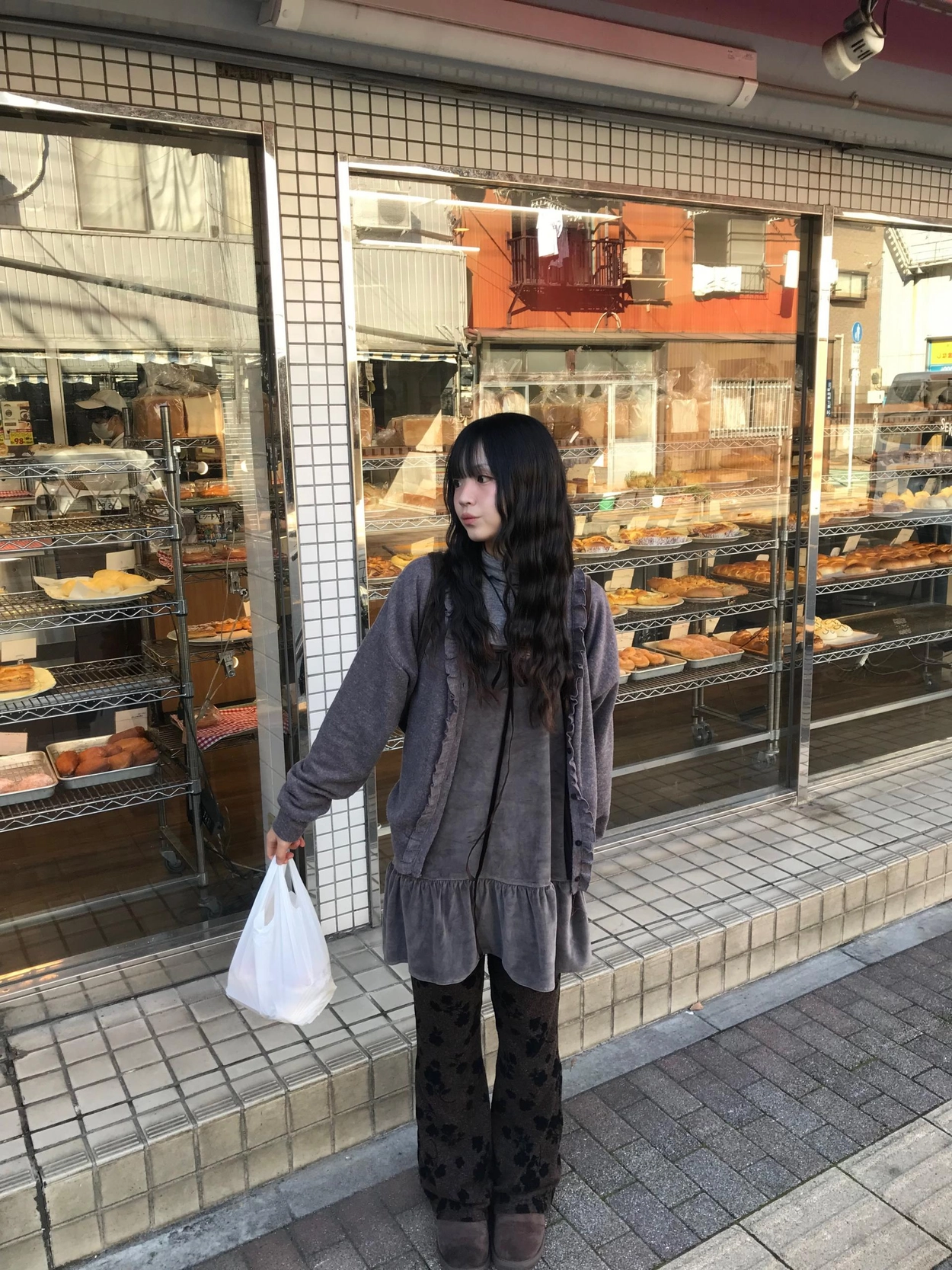ベルベットワンピース　エンジ色 三越 ベルベット ワンピース ボルドー エンジ - メルカリ