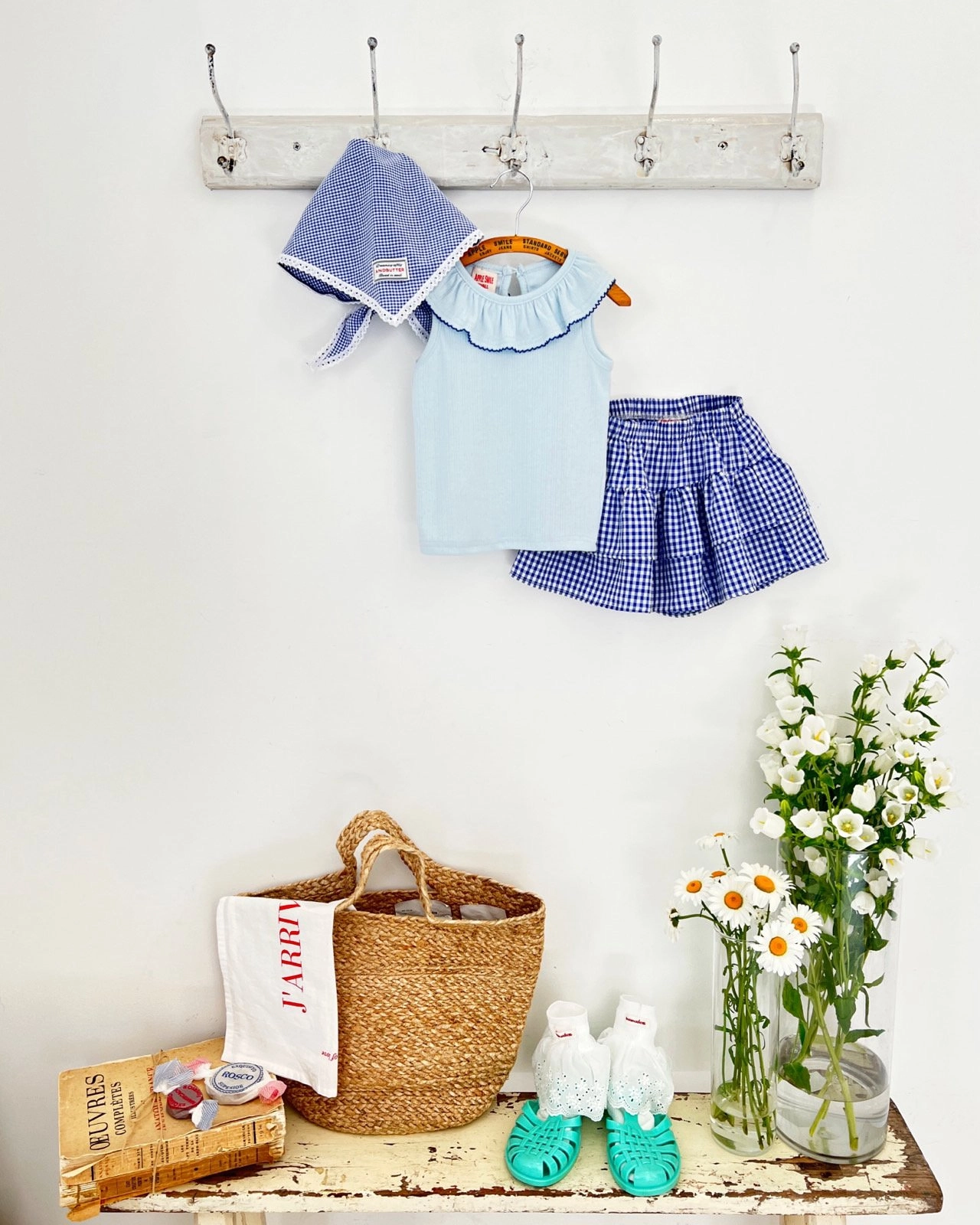 Apple Smile Tiered Shorts Blue