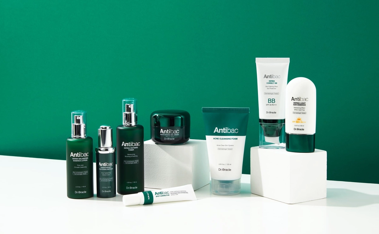 アンティバック　ダーマライトエッセンス　60ml 2本セット Antibac ダーマライト サンエッセンス SPF50+ PA++++ 60ml : Dr
